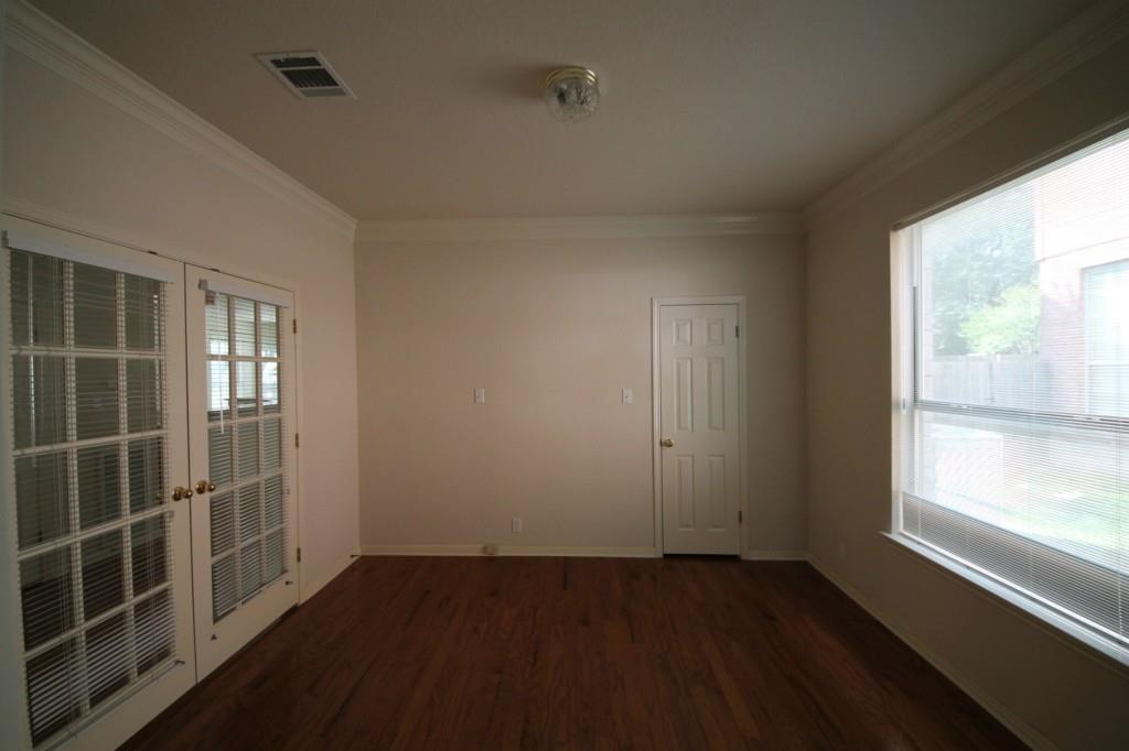 10225 OPEN GATE Dr, Austin, TX 78726