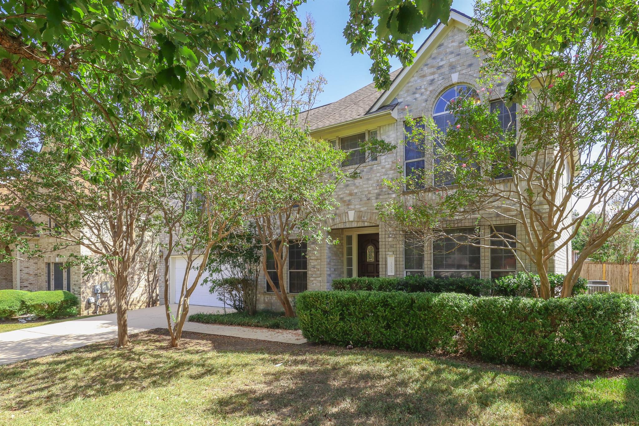 10225 OPEN GATE Dr, Austin, TX 78726