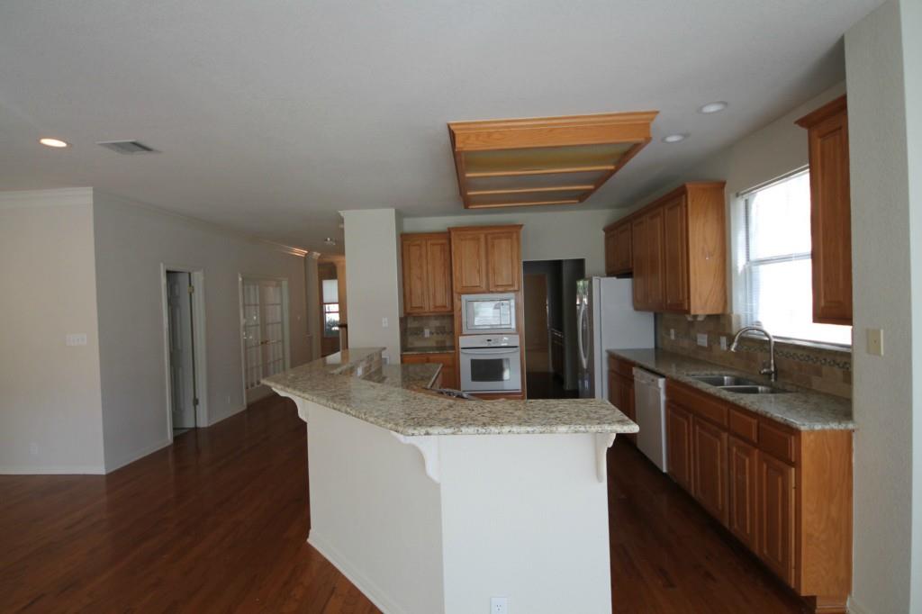 10225 OPEN GATE Dr, Austin, TX 78726