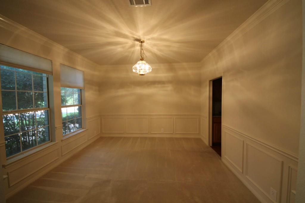 10225 OPEN GATE Dr, Austin, TX 78726