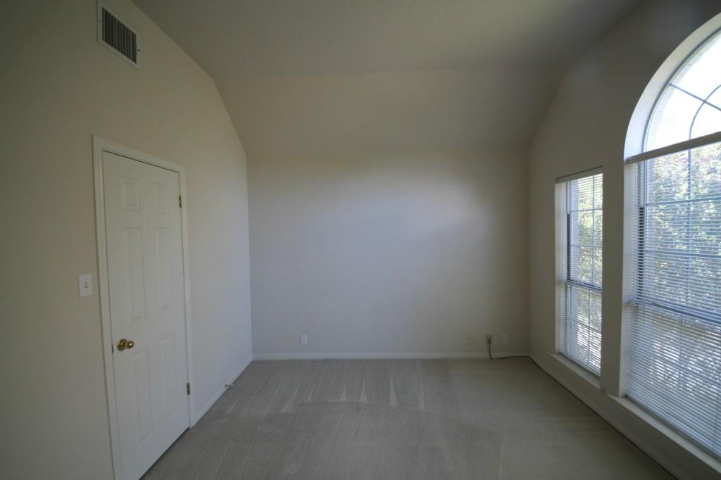 10225 OPEN GATE Dr, Austin, TX 78726