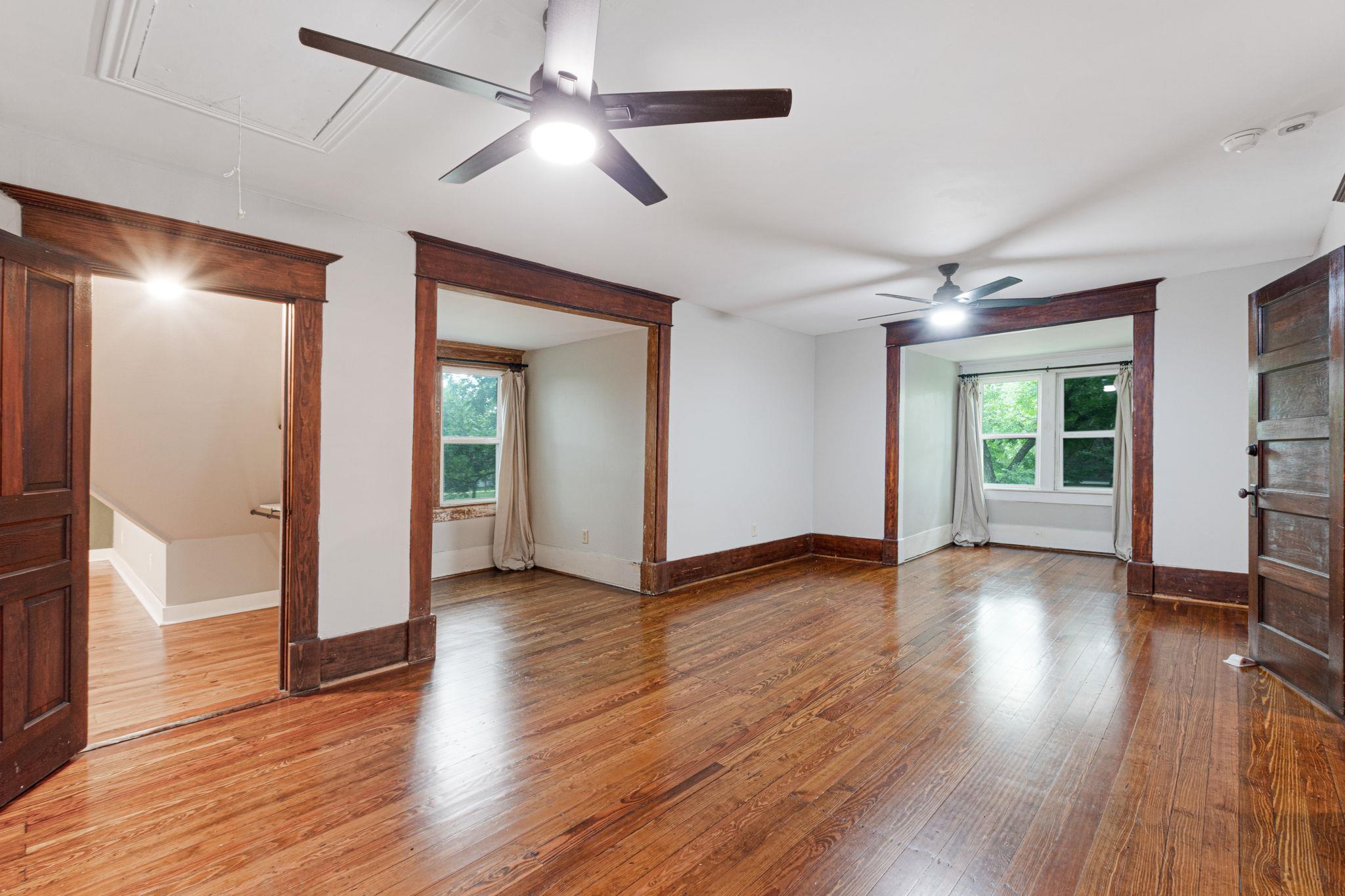 508 S Walnut St, Lampasas, TX 76550