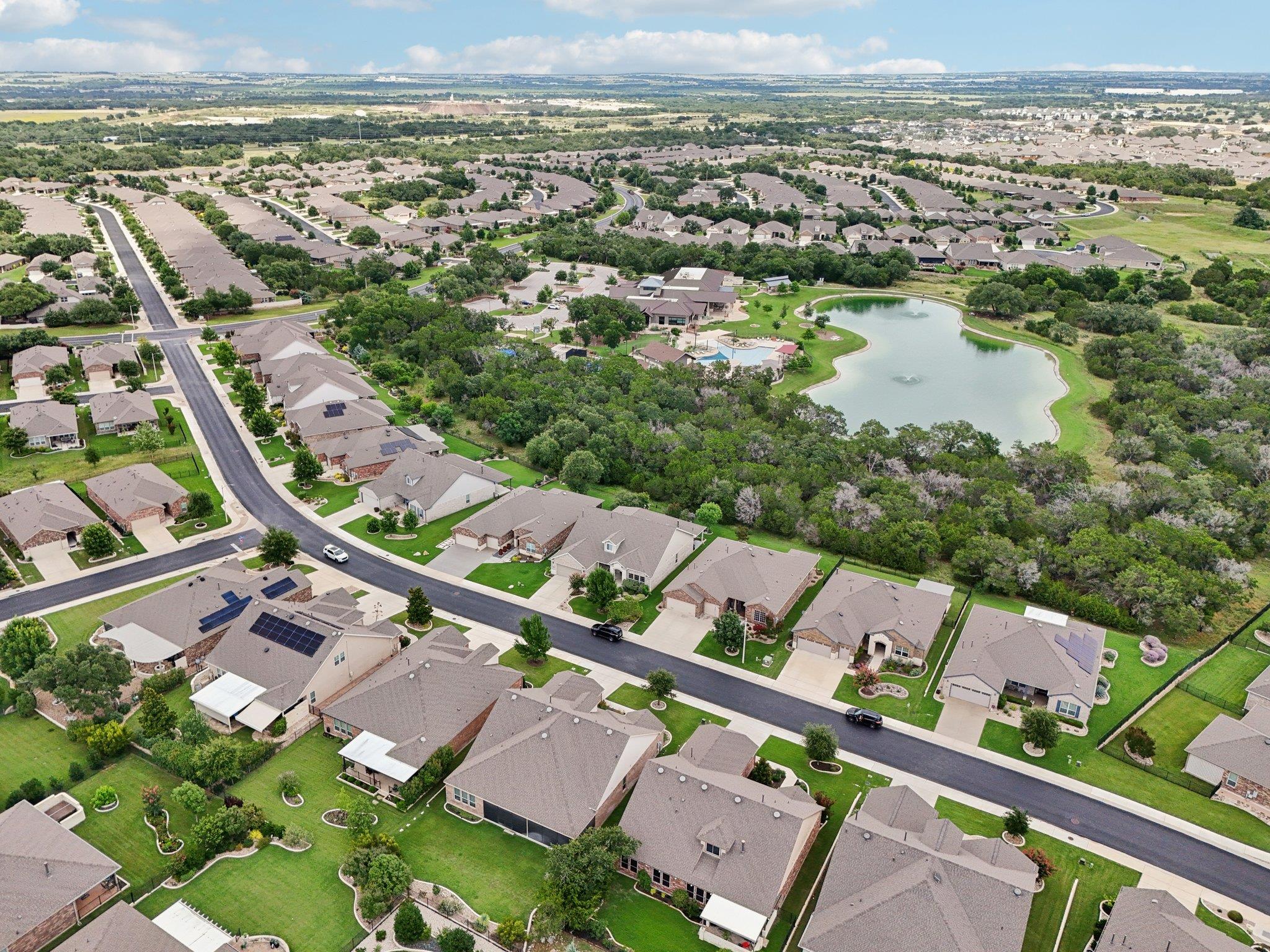 806 Holiday Creek Ln, Georgetown, TX 78633