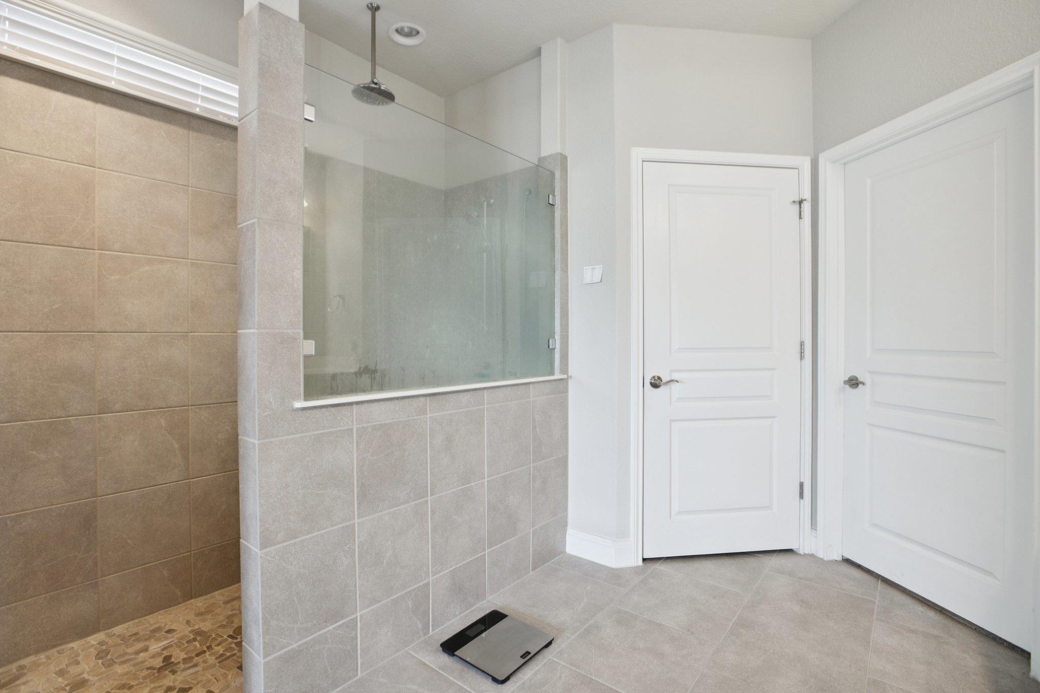 806 Holiday Creek Ln, Georgetown, TX 78633