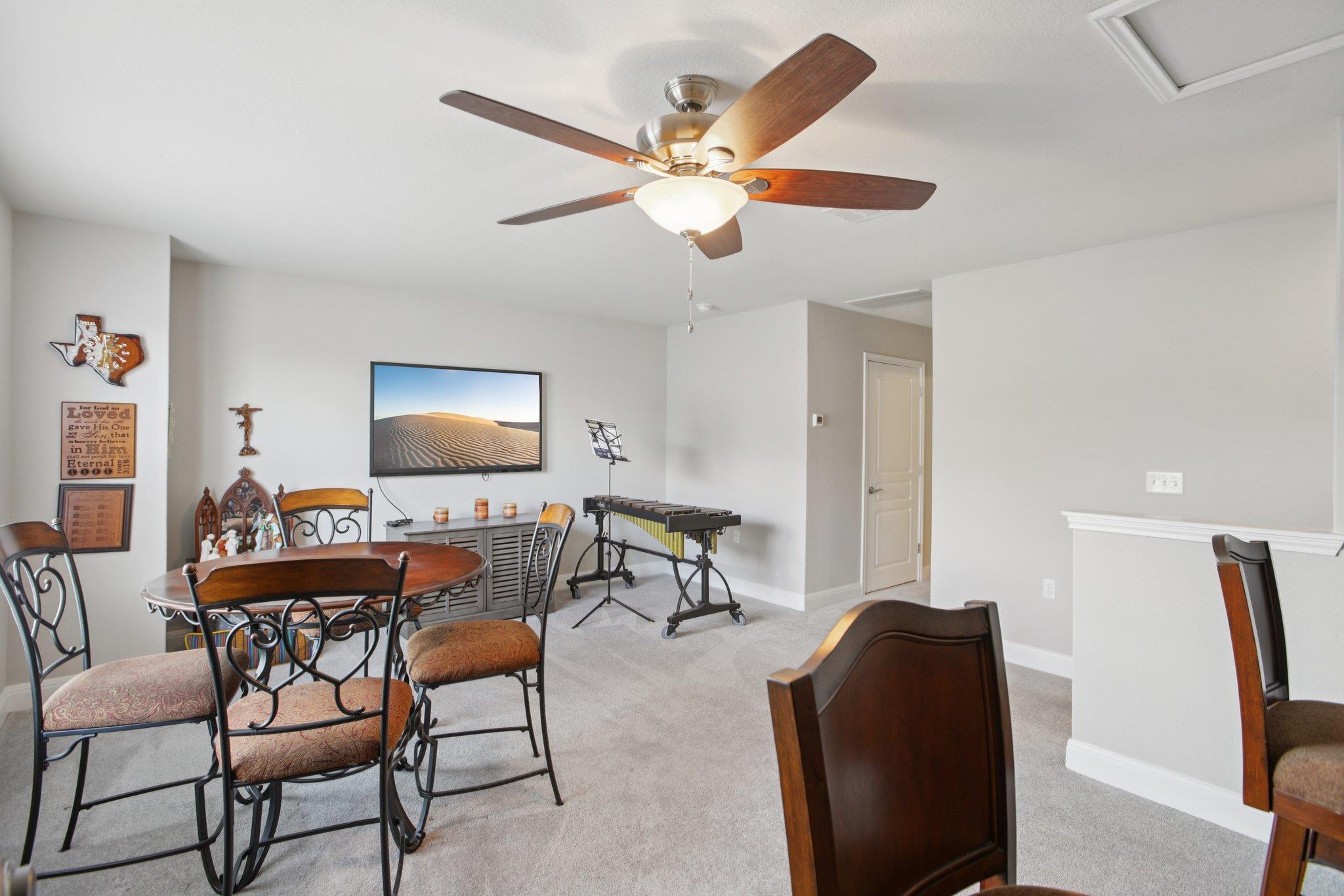 806 Holiday Creek Ln, Georgetown, TX 78633