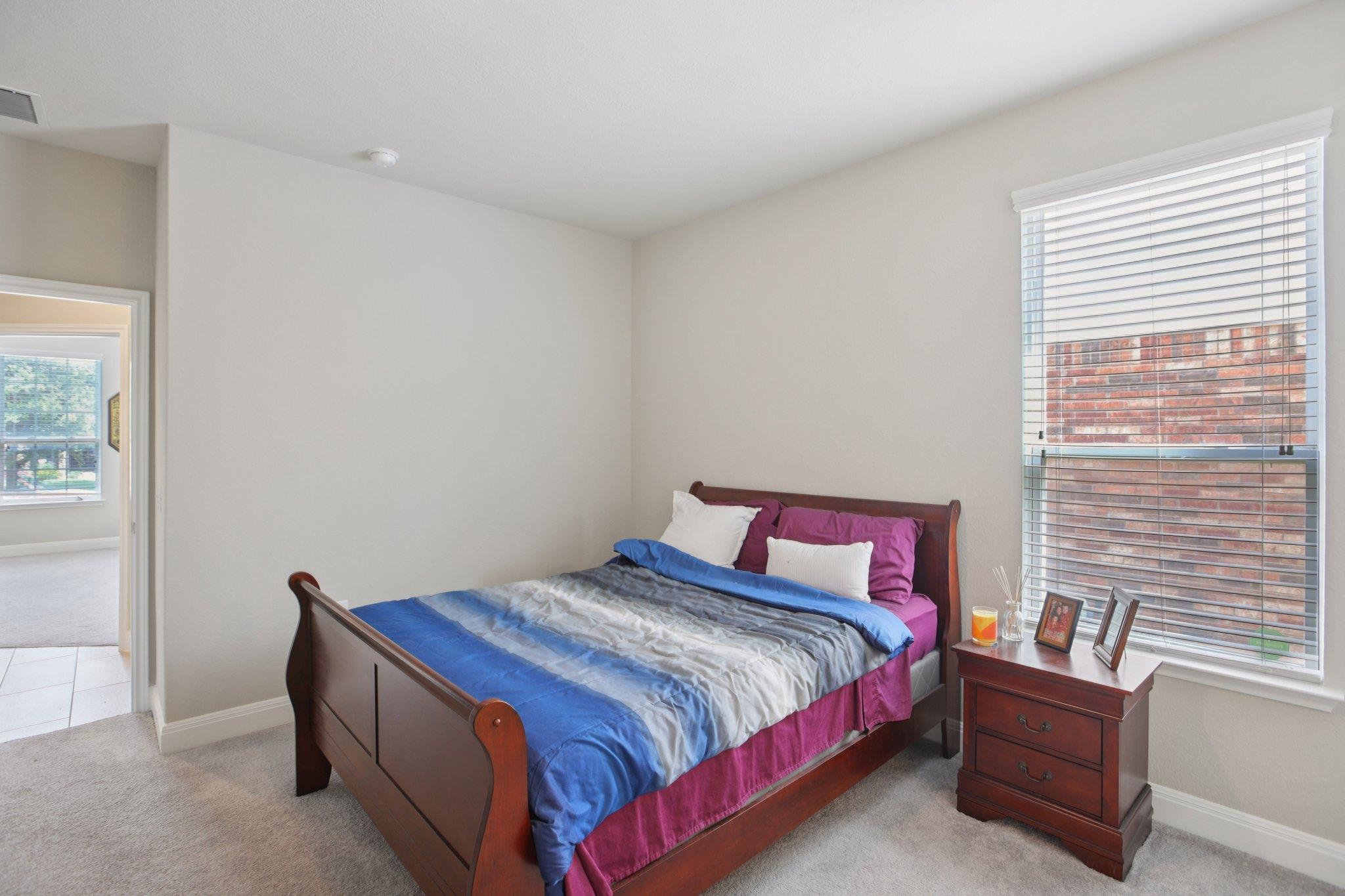 806 Holiday Creek Ln, Georgetown, TX 78633