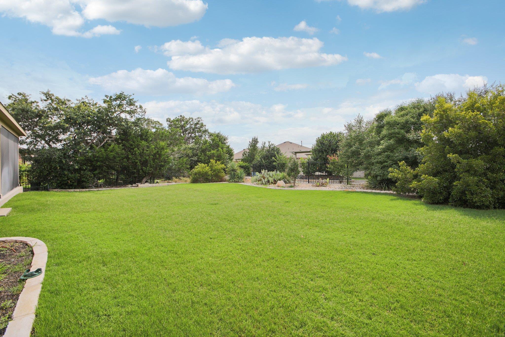 806 Holiday Creek Ln, Georgetown, TX 78633