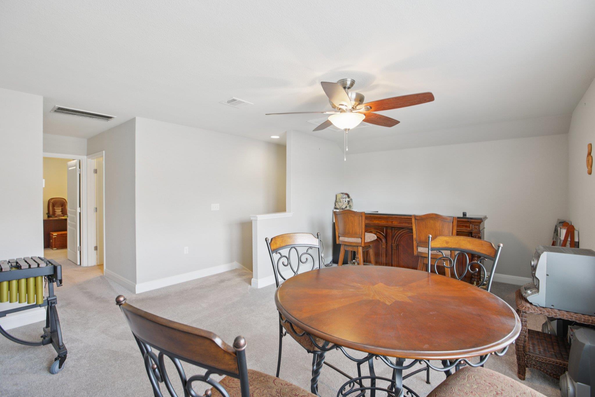 806 Holiday Creek Ln, Georgetown, TX 78633