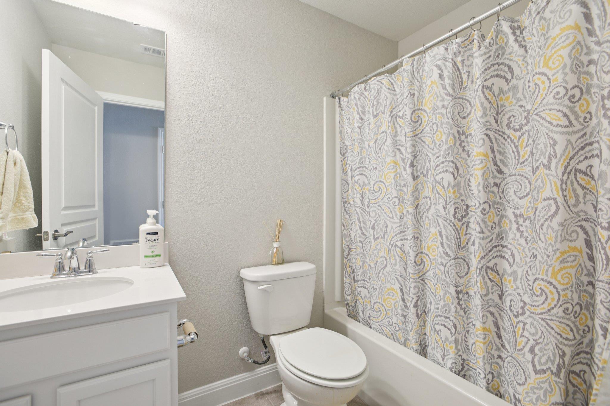 806 Holiday Creek Ln, Georgetown, TX 78633