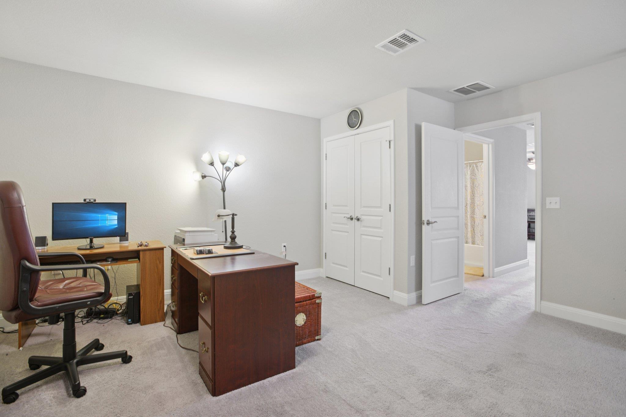 806 Holiday Creek Ln, Georgetown, TX 78633