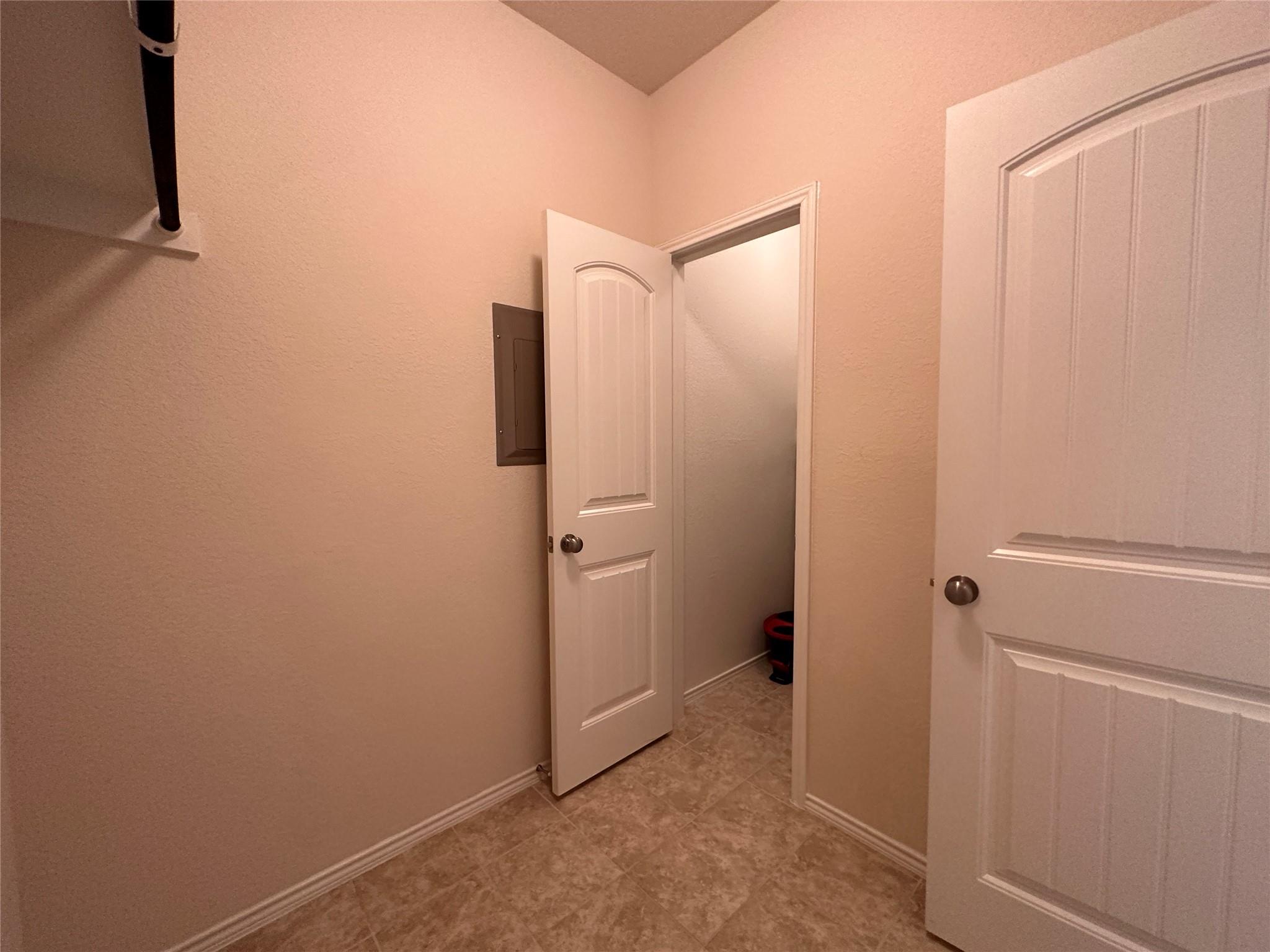 148 Ammonite Ln, Jarrell, TX 76537