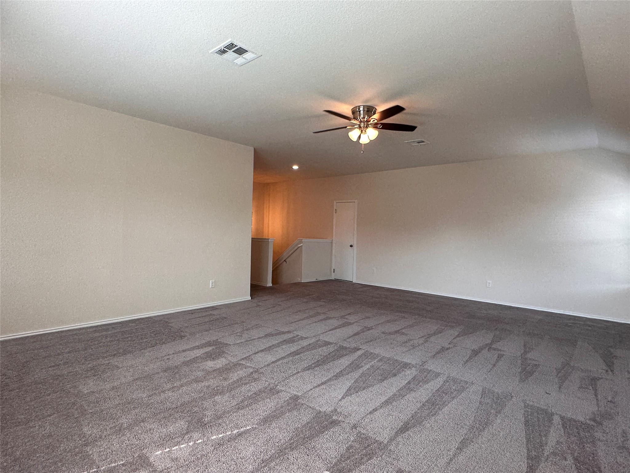 148 Ammonite Ln, Jarrell, TX 76537