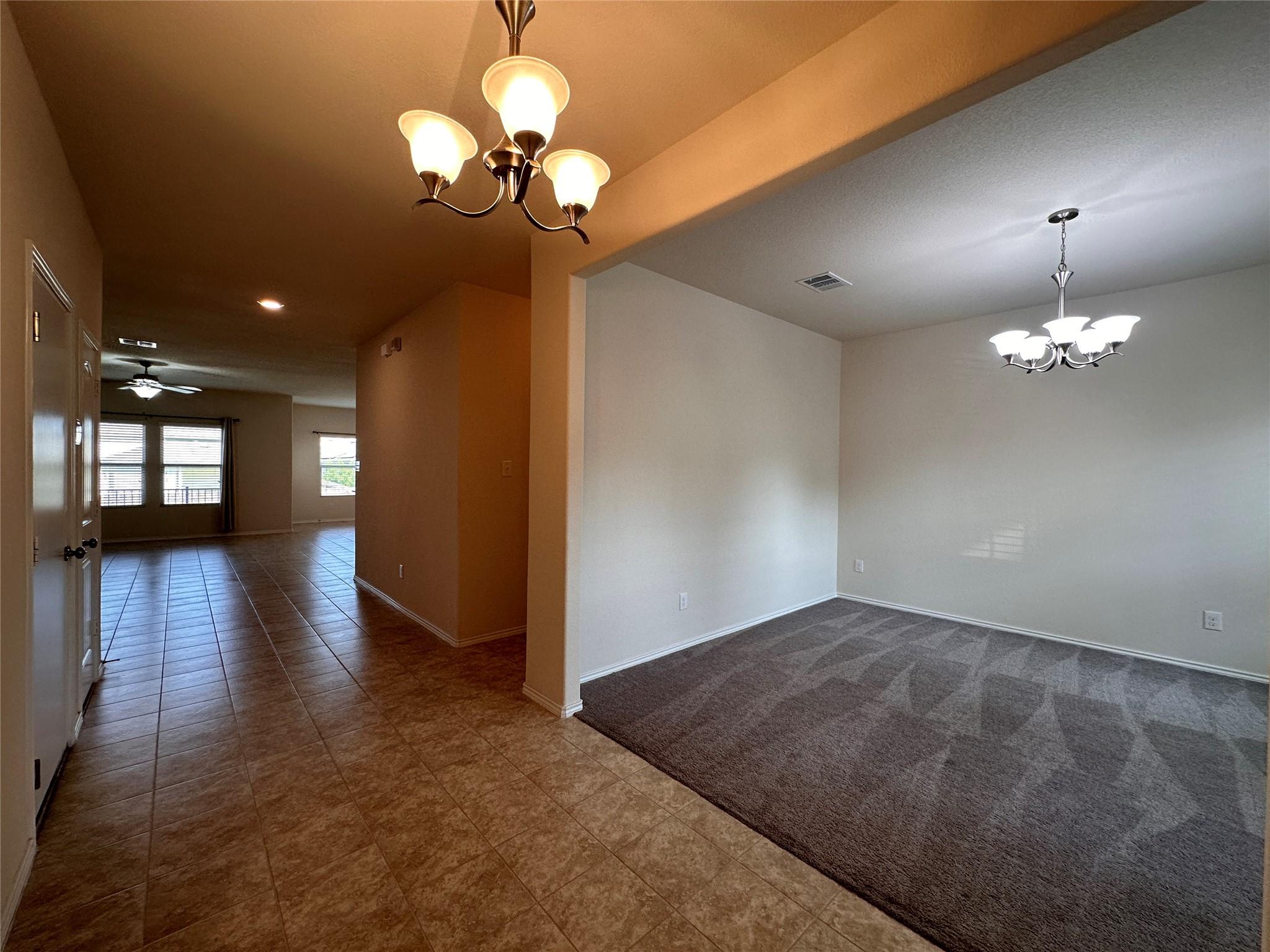 148 Ammonite Ln, Jarrell, TX 76537