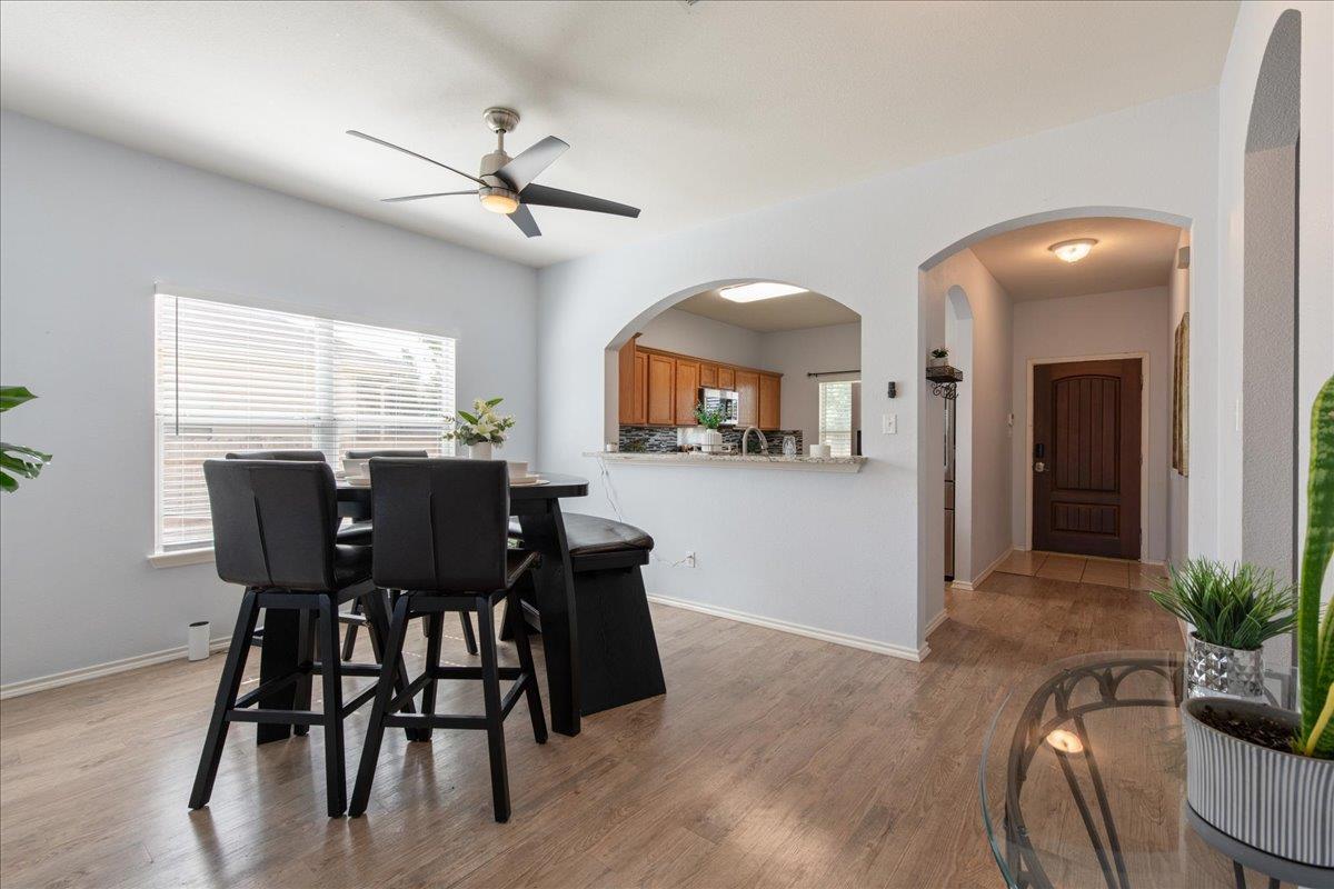 114 Brown St Sta, Hutto, TX 78634