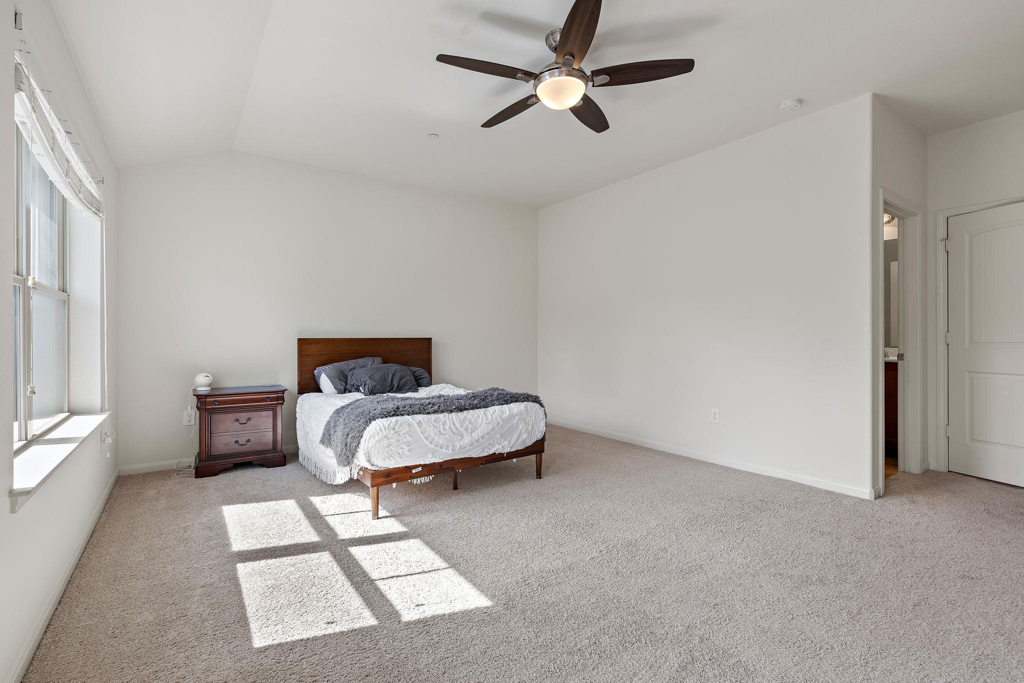 1620 Bryant Dr # 303, Round Rock, TX 78664