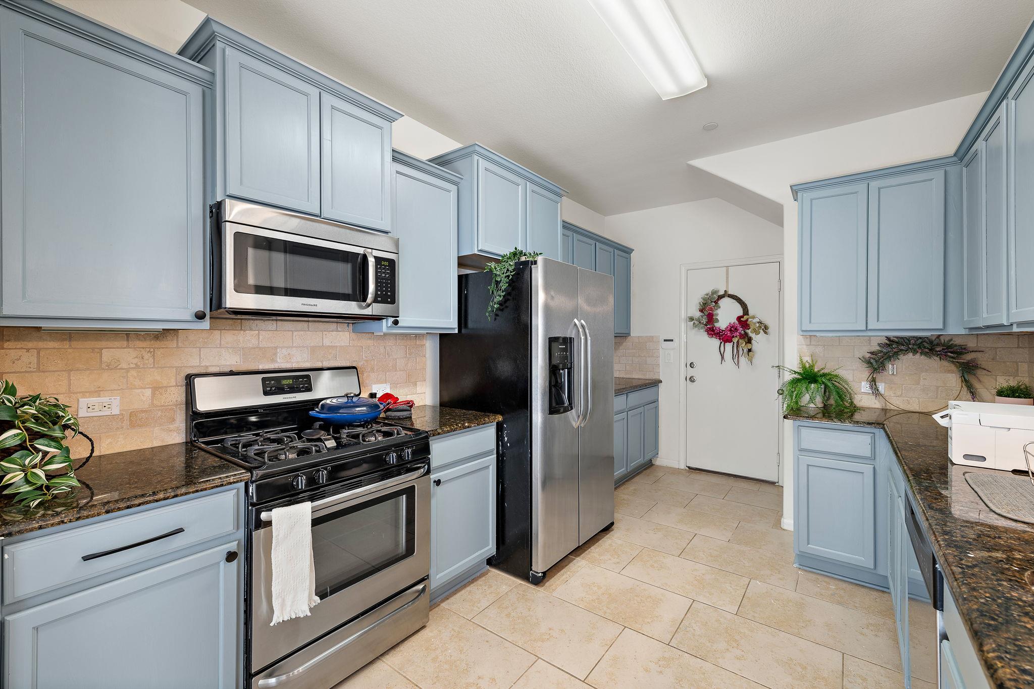 1620 Bryant Dr # 303, Round Rock, TX 78664