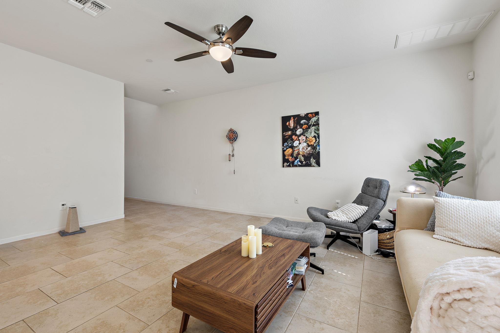 1620 Bryant Dr # 303, Round Rock, TX 78664