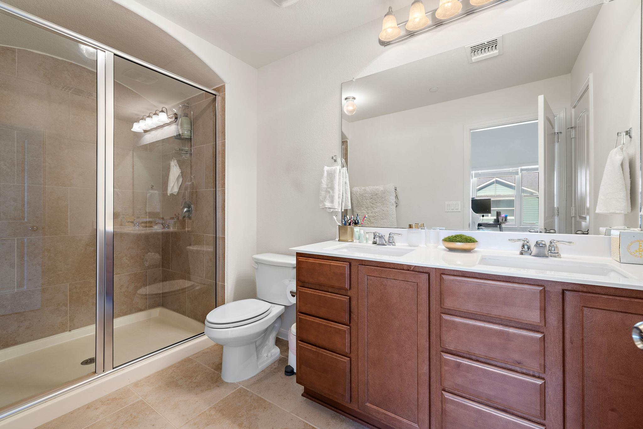 1620 Bryant Dr # 303, Round Rock, TX 78664