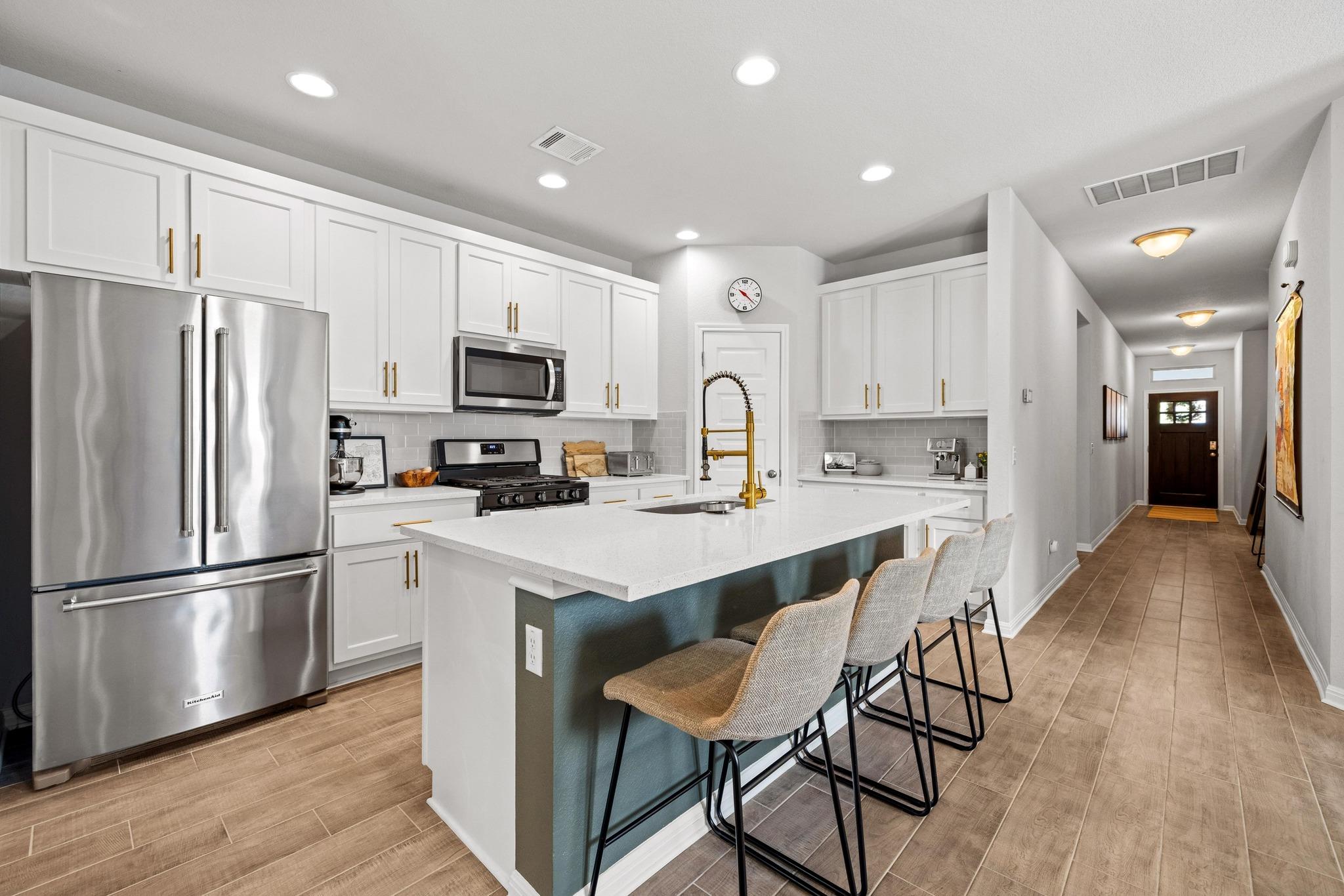 812 Olive Creek Dr # 44, Georgetown, TX 78633