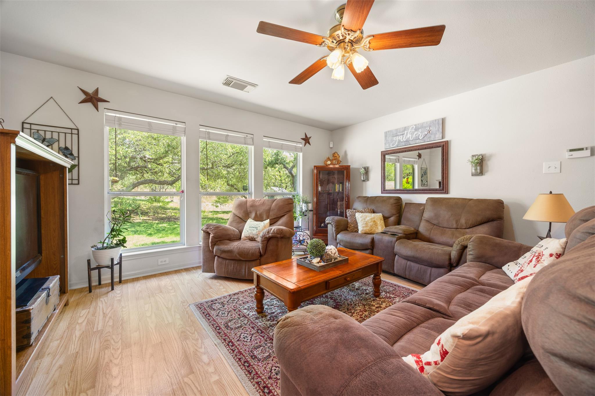 601 Valley Ridge Rd, Wimberley, TX 78676