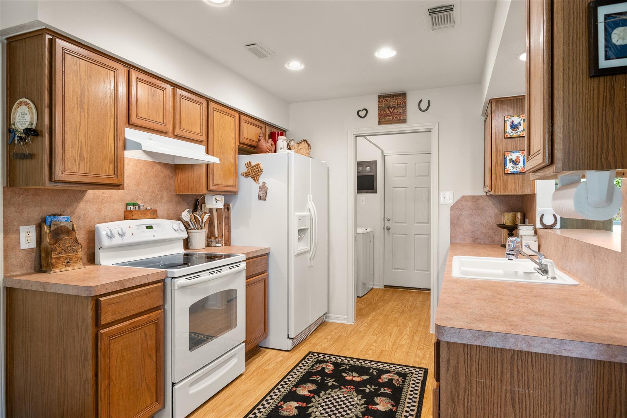 601 Valley Ridge Rd, Wimberley, TX 78676