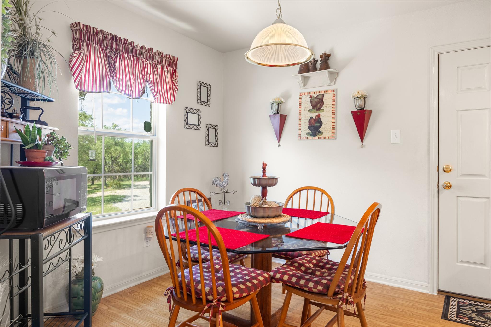 601 Valley Ridge Rd, Wimberley, TX 78676