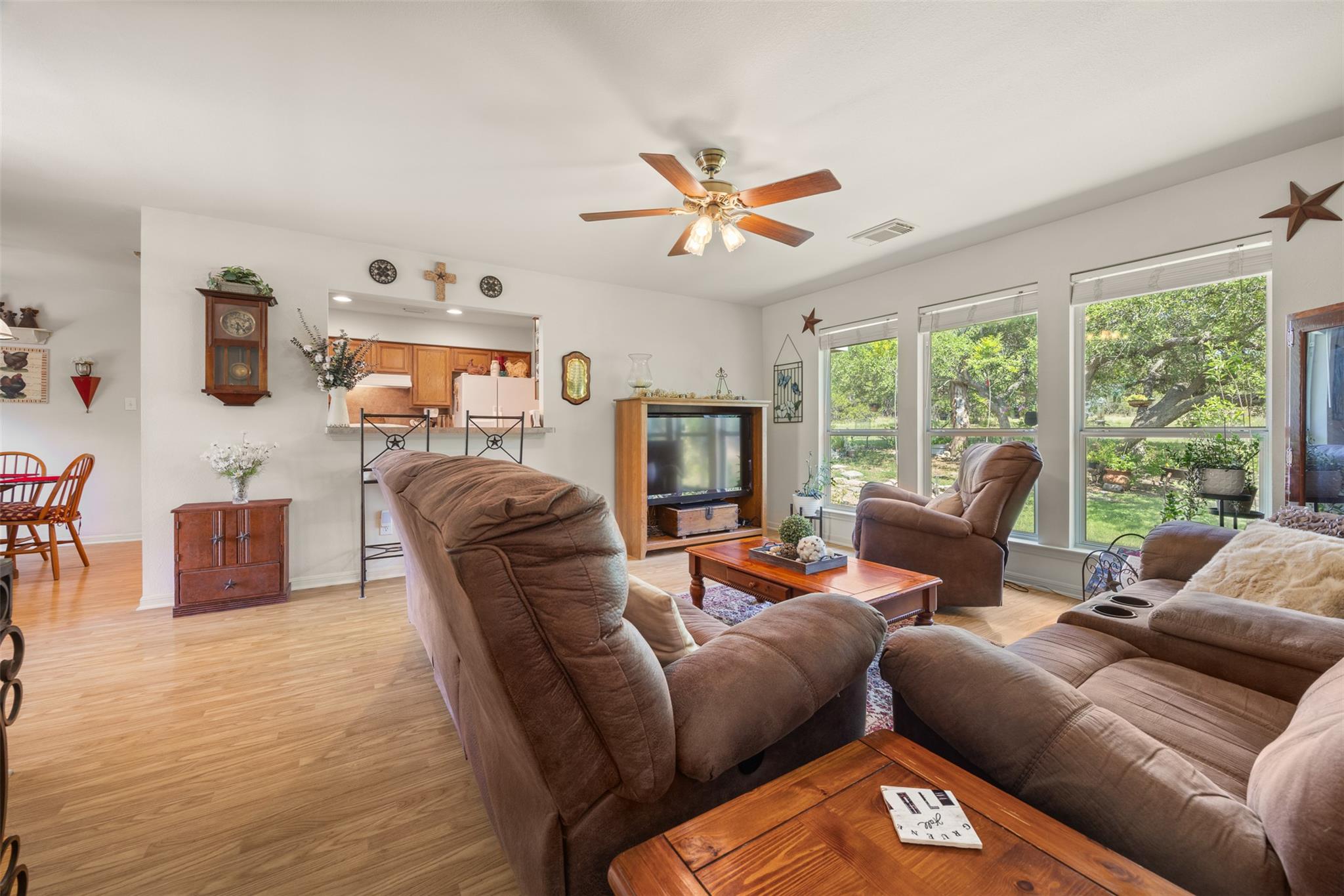 601 Valley Ridge Rd, Wimberley, TX 78676
