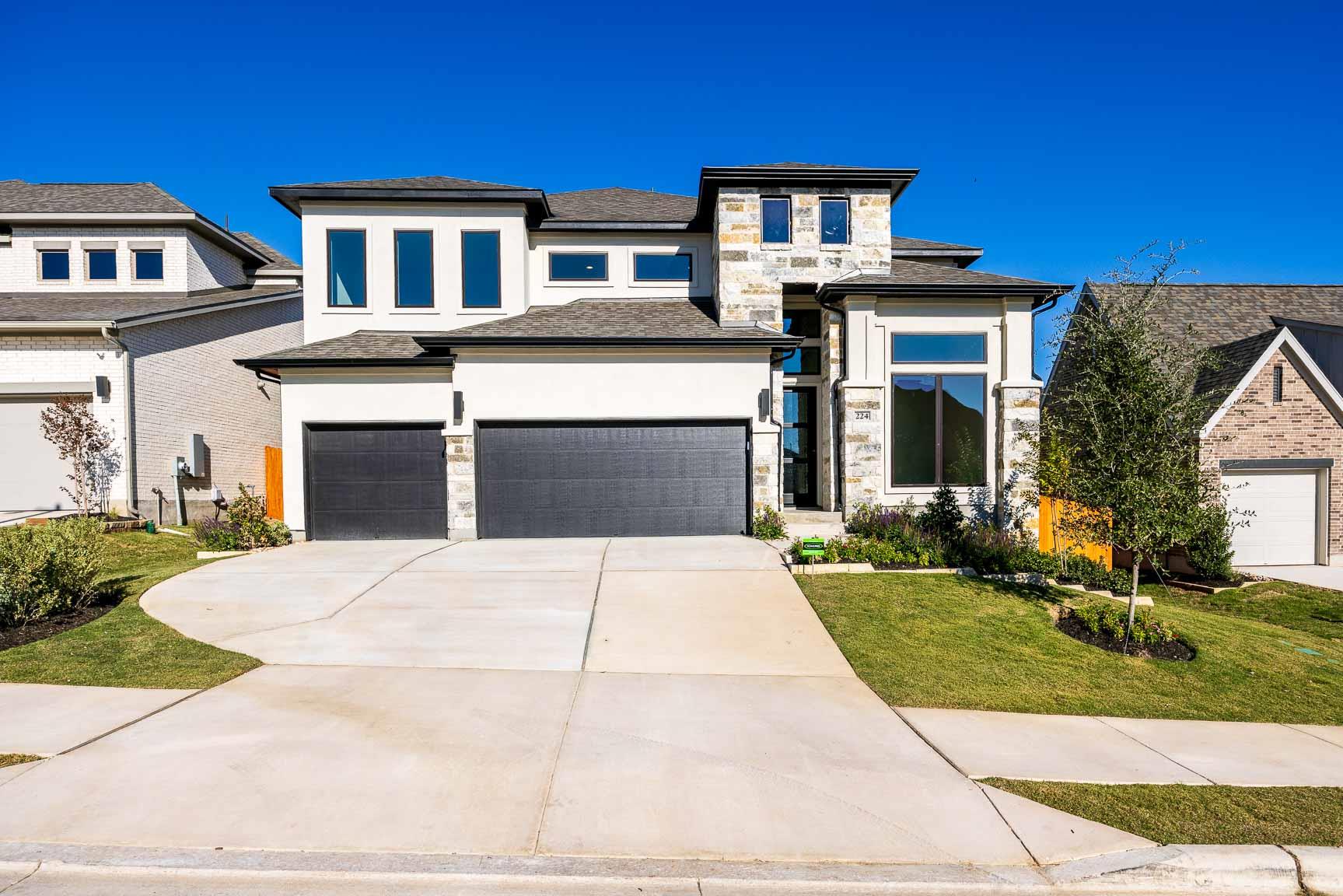 224 Sheepdog Dr, Liberty Hill, TX 78642