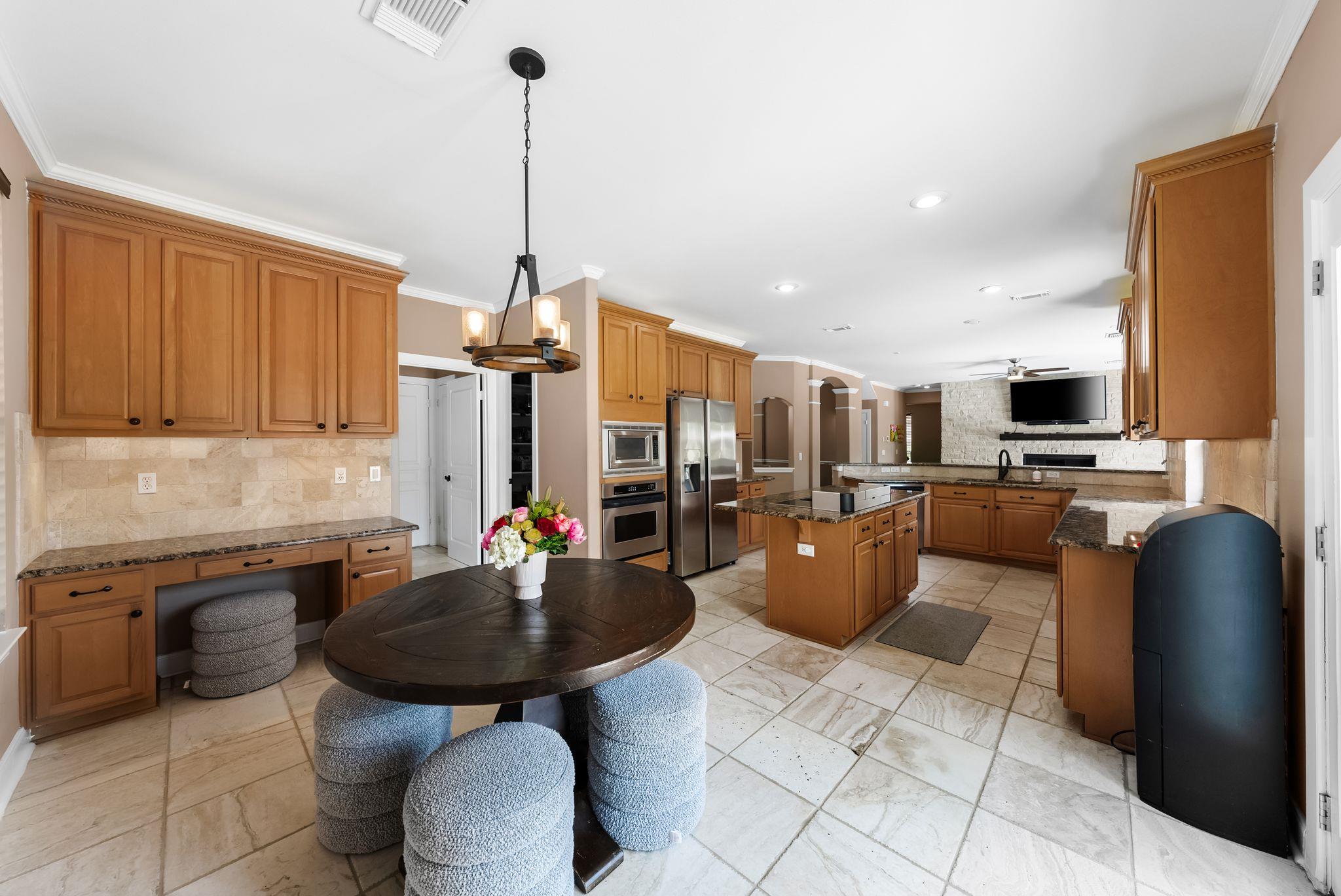 11606 Uplands Ridge Dr, Bee Cave, TX 78738
