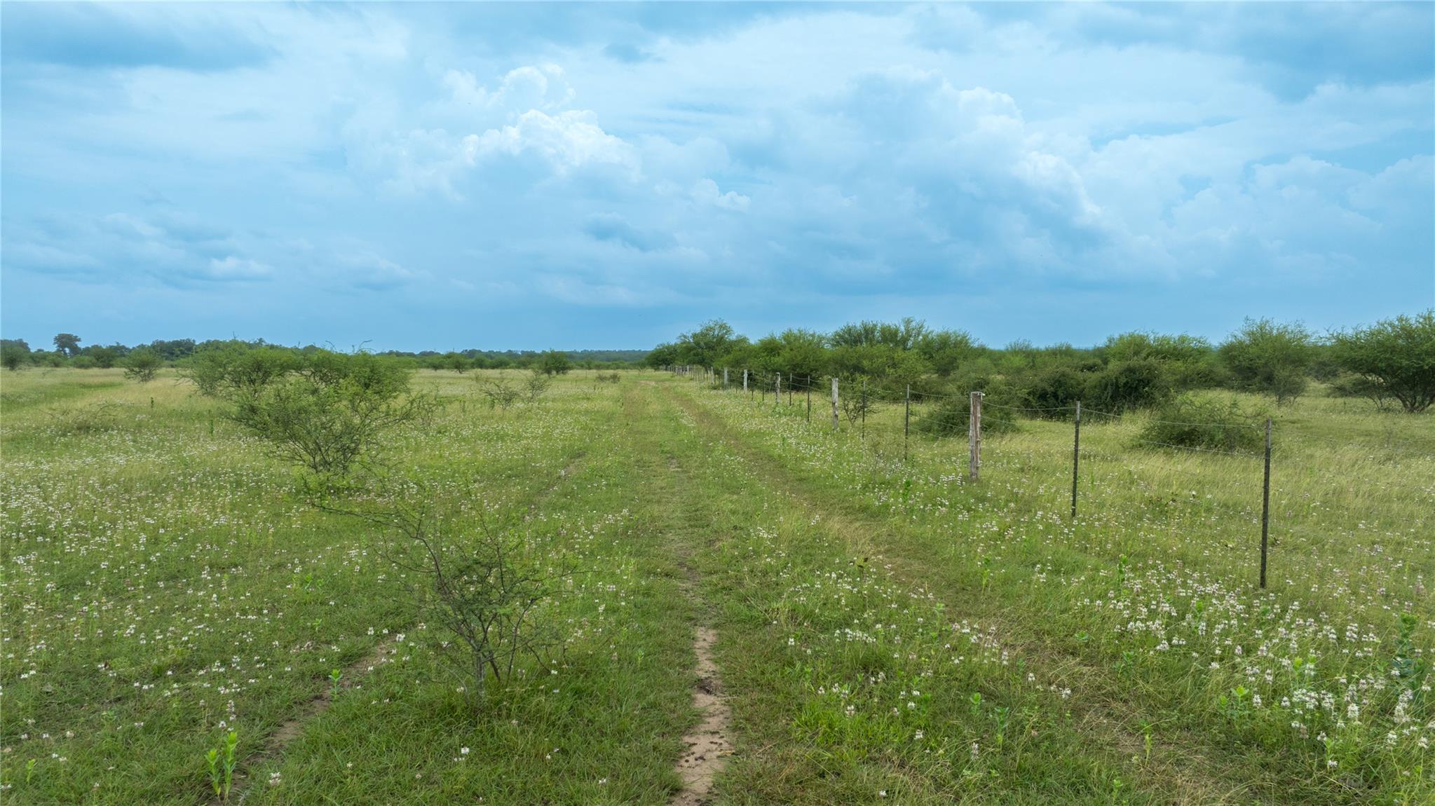 Lot 8 Concrete Edgar Rd, Cuero, TX 77954
