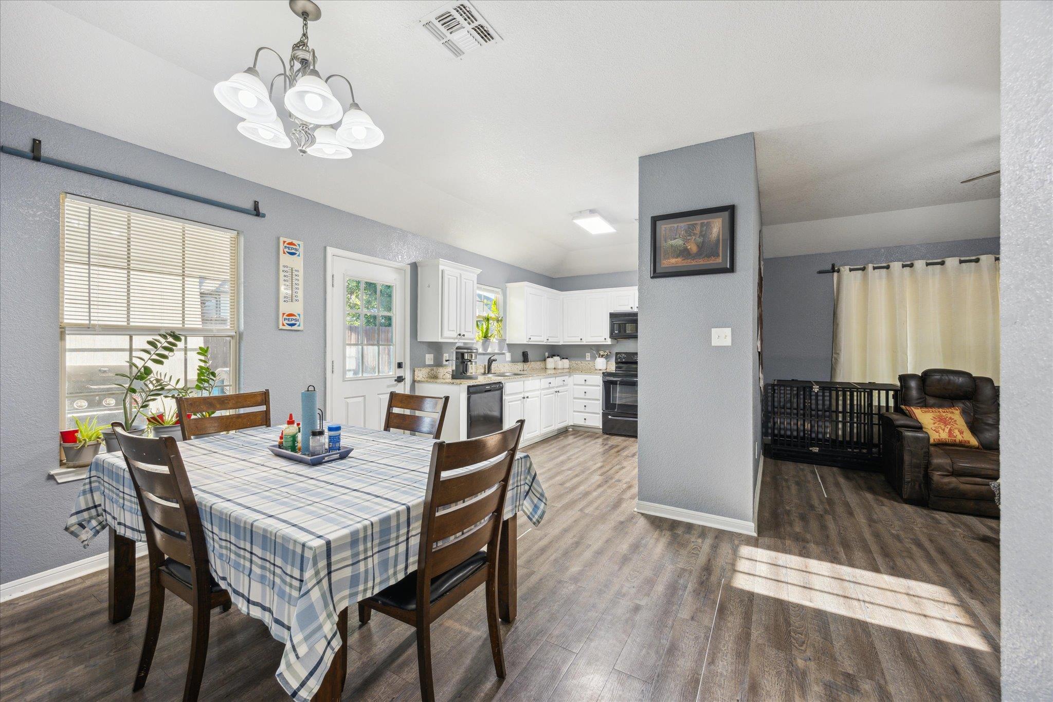 1220 Redstone Dr, Temple, TX 76502