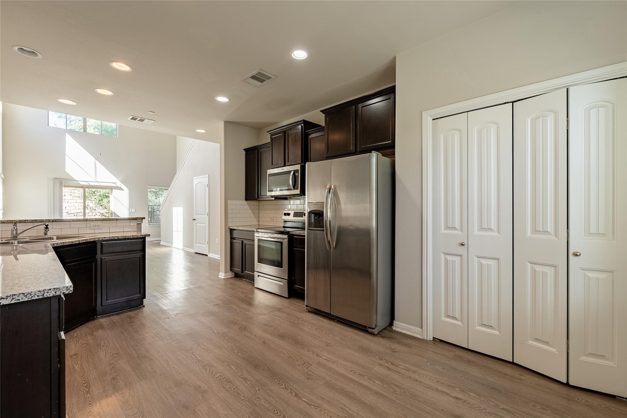 516 E Slaughter Ln # 3101, Austin, TX 78744