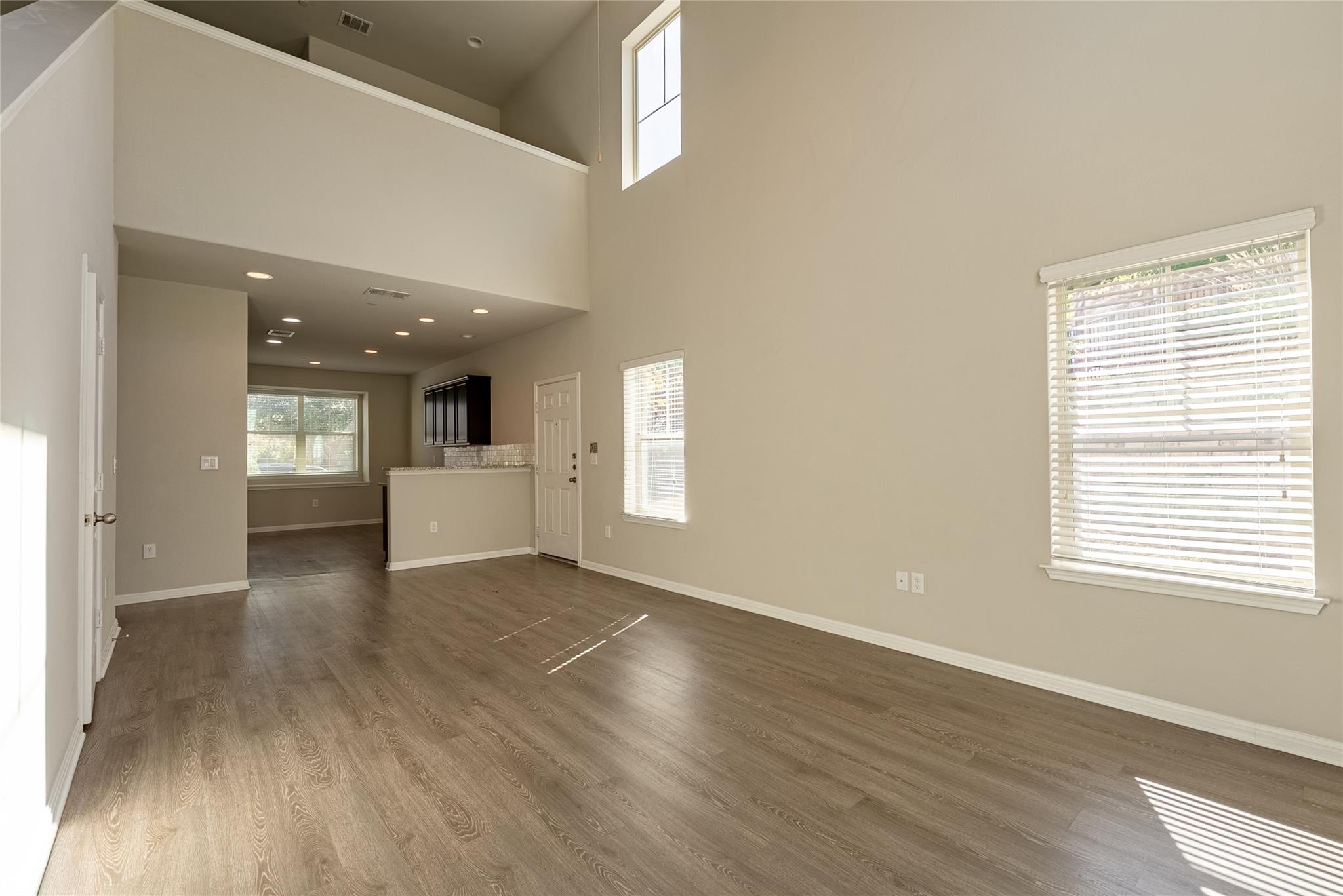 516 E Slaughter Ln # 3101, Austin, TX 78744