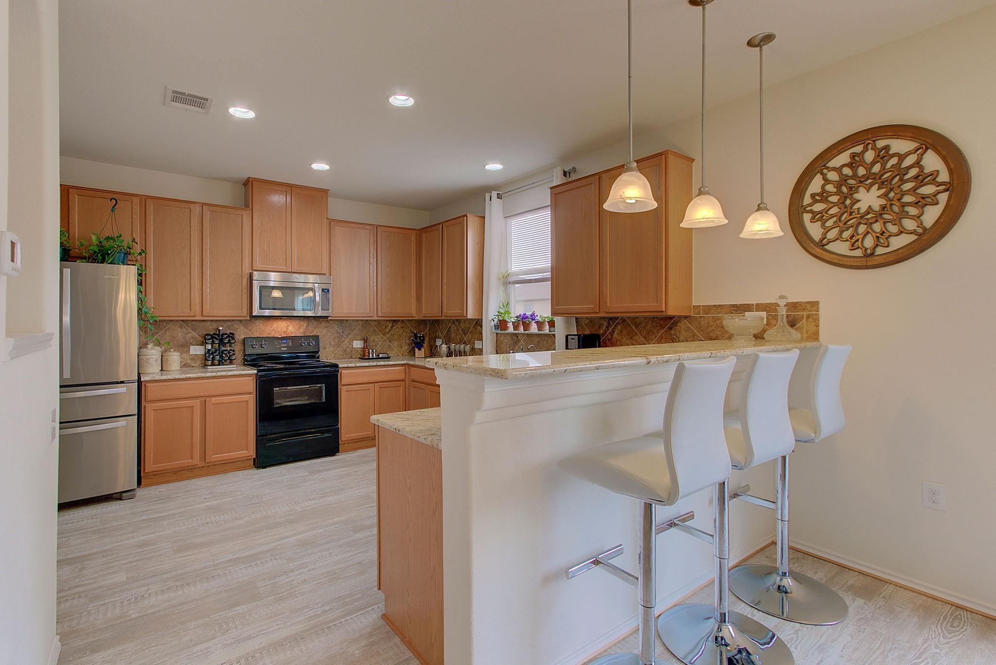 6816 Sunderland Trl, Austin, TX 78747