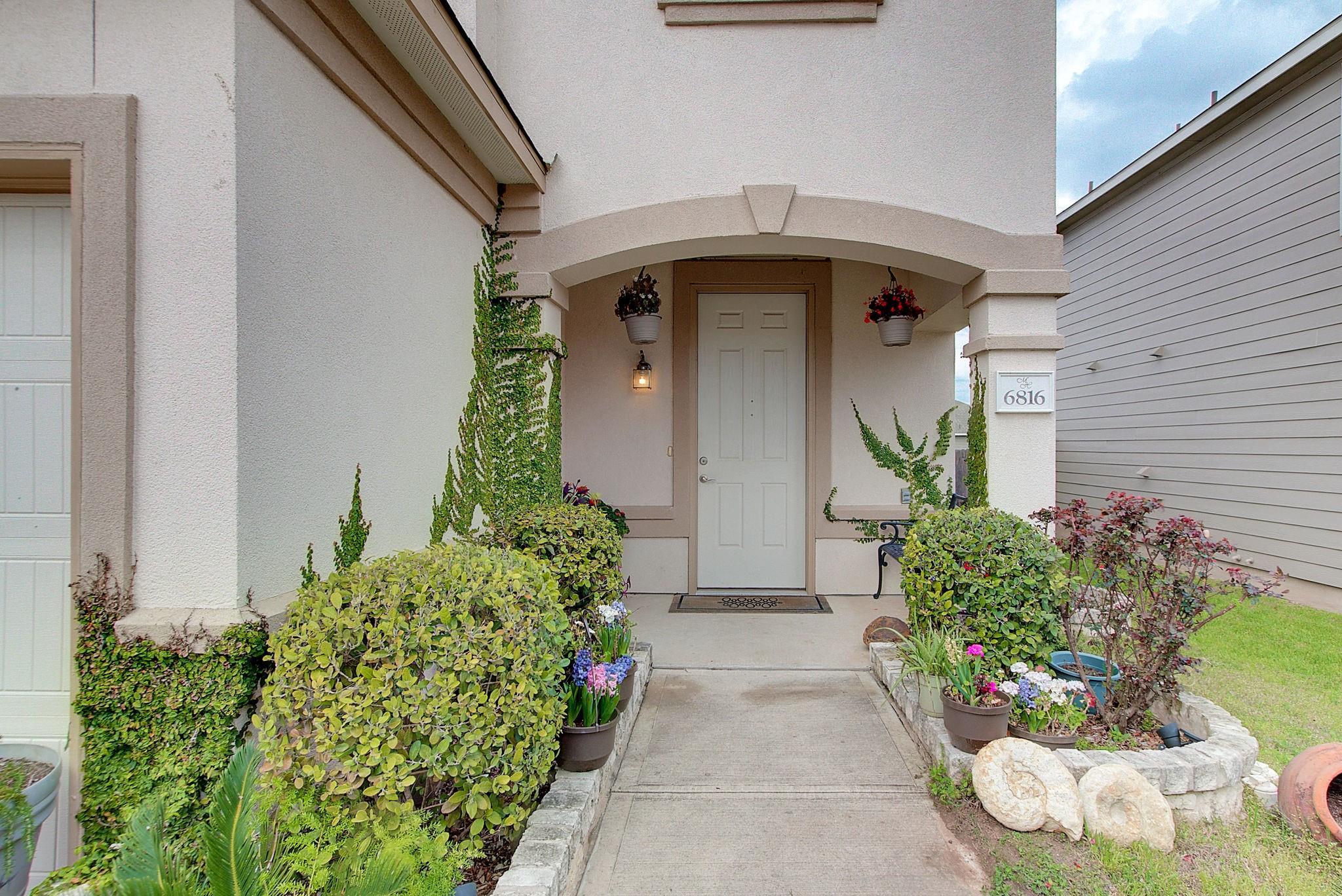 6816 Sunderland Trl, Austin, TX 78747