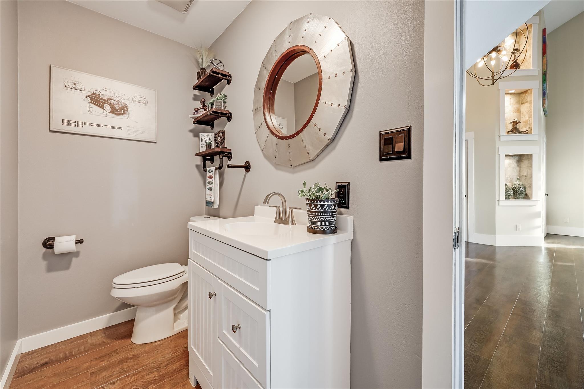 10702 Hill Dr, Leander, TX 78641