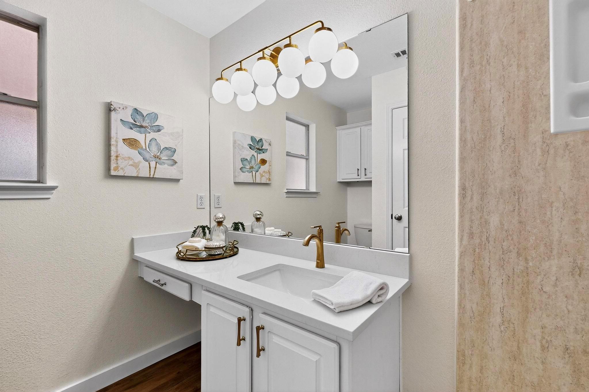 11317 Pardoners Tale Ln, Austin, TX 78748