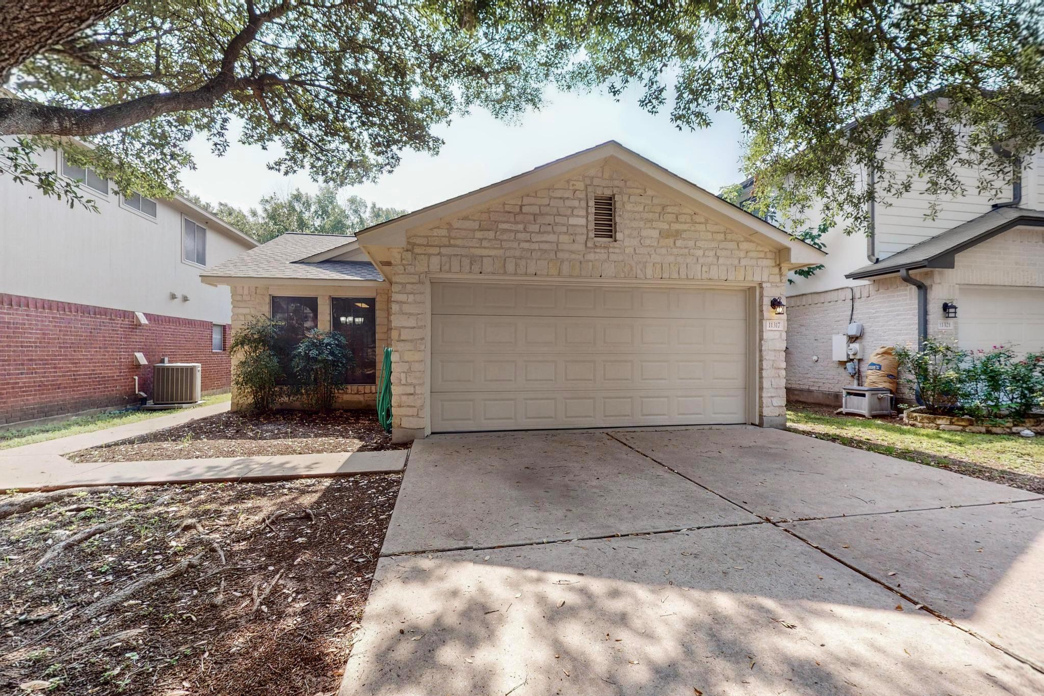 11317 Pardoners Tale Ln, Austin, TX 78748