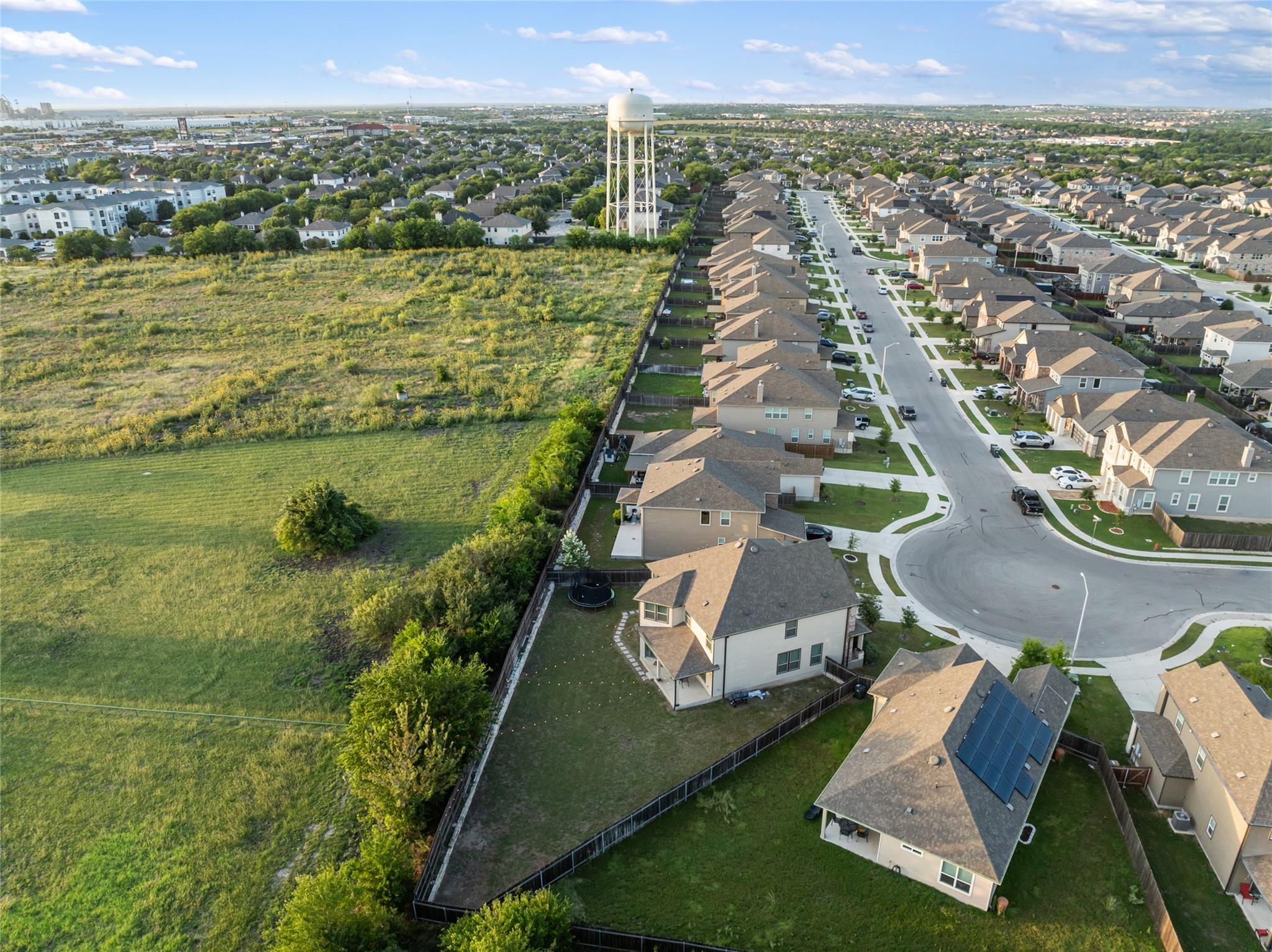 101 Crimson Ln, Kyle, TX 78640