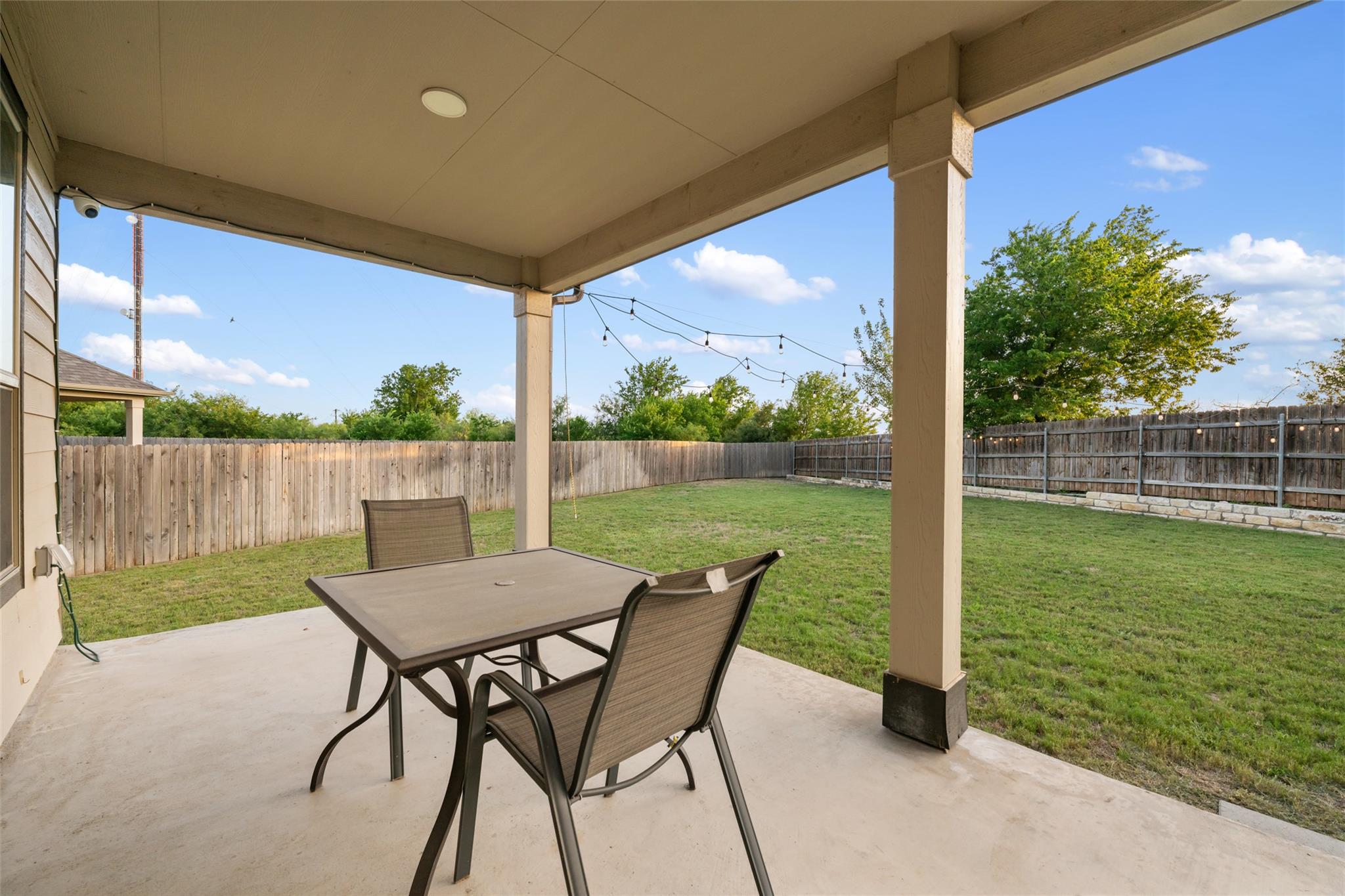 101 Crimson Ln, Kyle, TX 78640