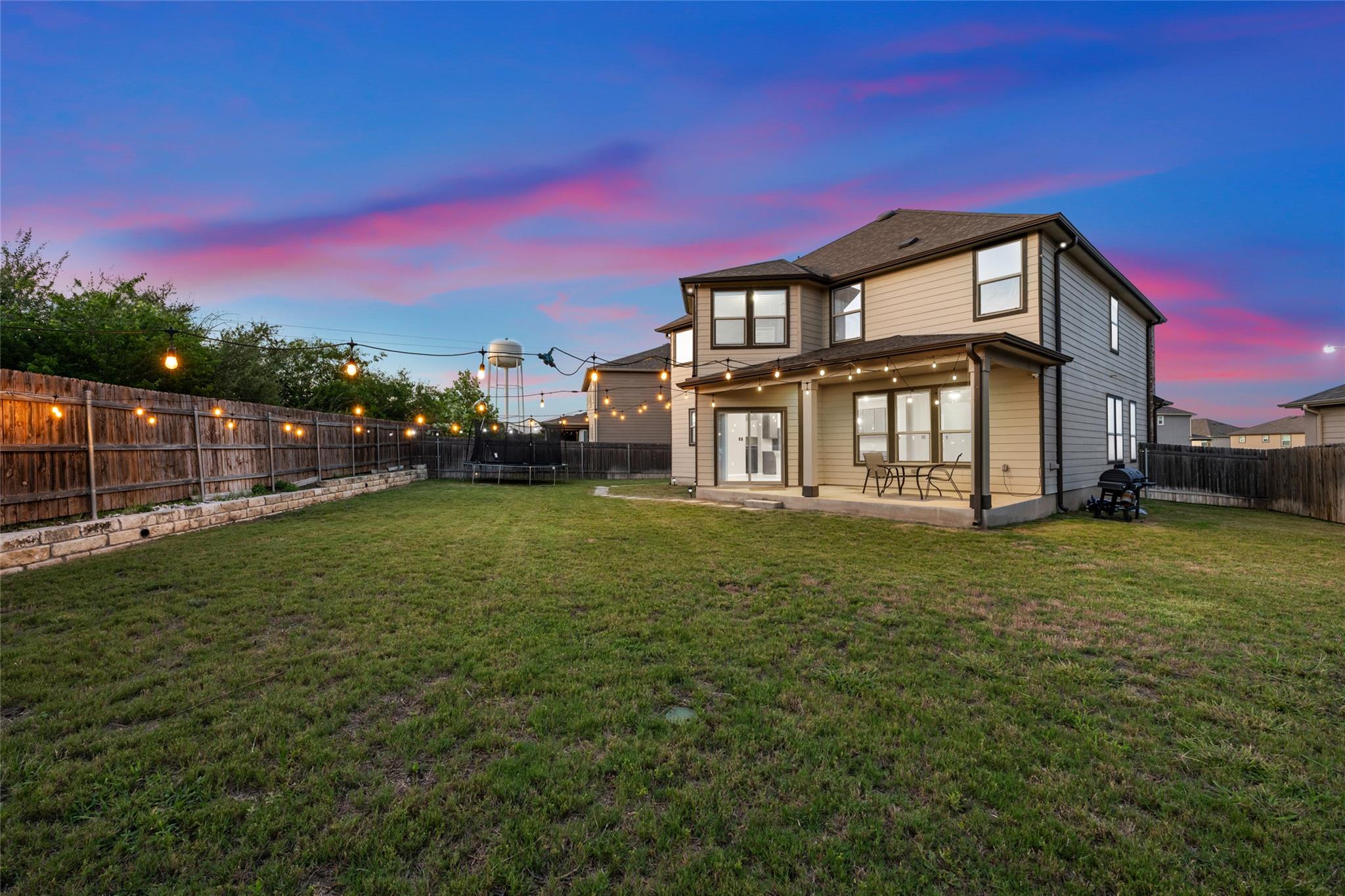 101 Crimson Ln, Kyle, TX 78640