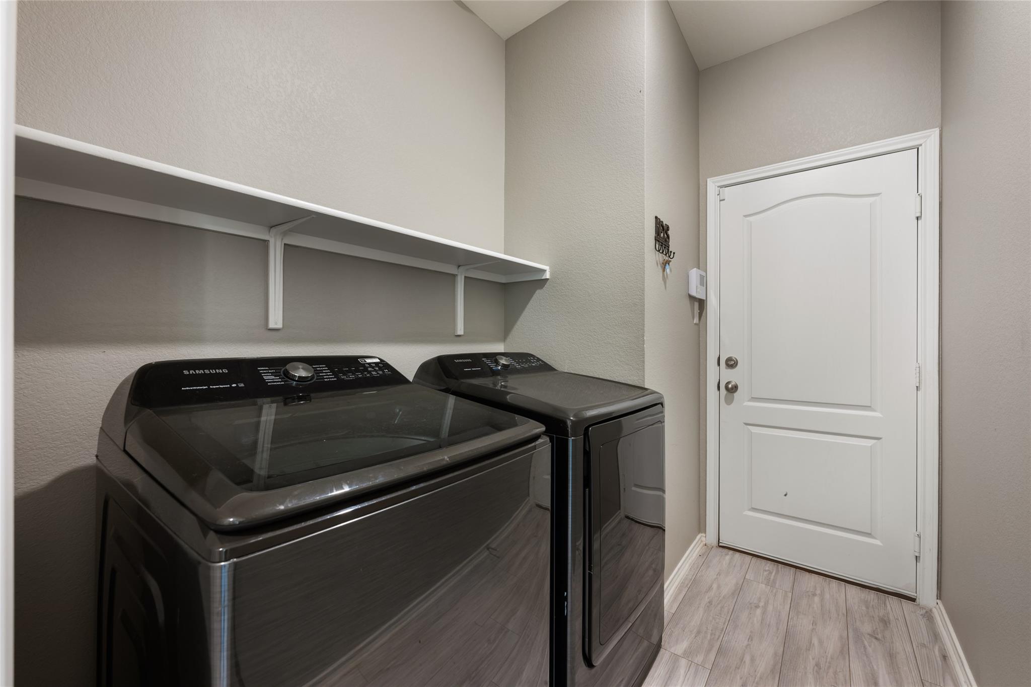101 Crimson Ln, Kyle, TX 78640