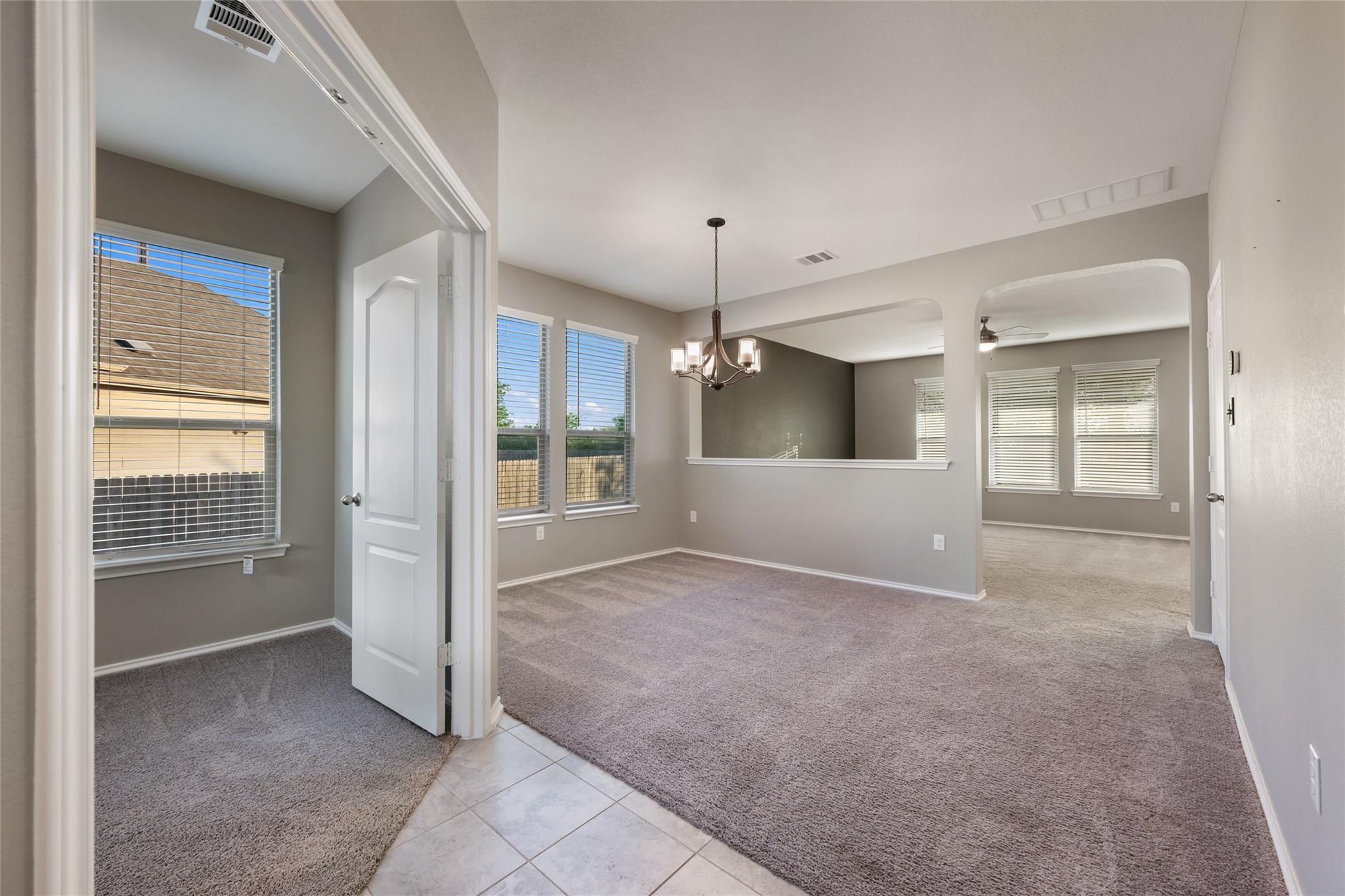 101 Crimson Ln, Kyle, TX 78640