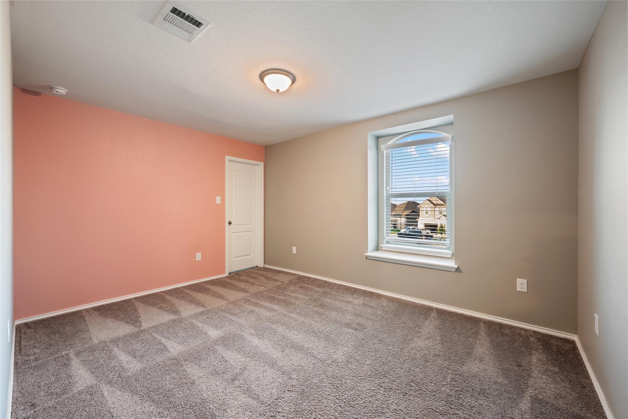 101 Crimson Ln, Kyle, TX 78640