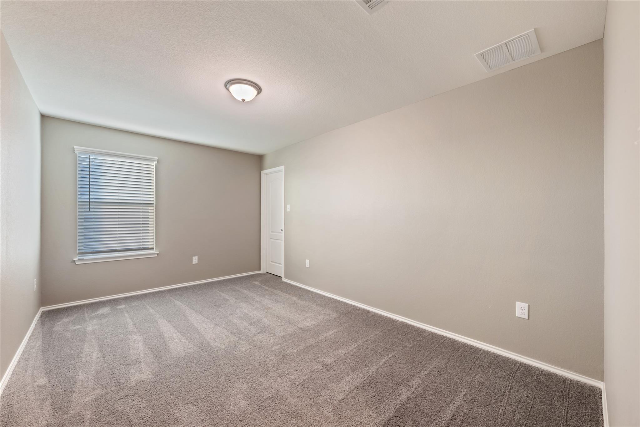 101 Crimson Ln, Kyle, TX 78640