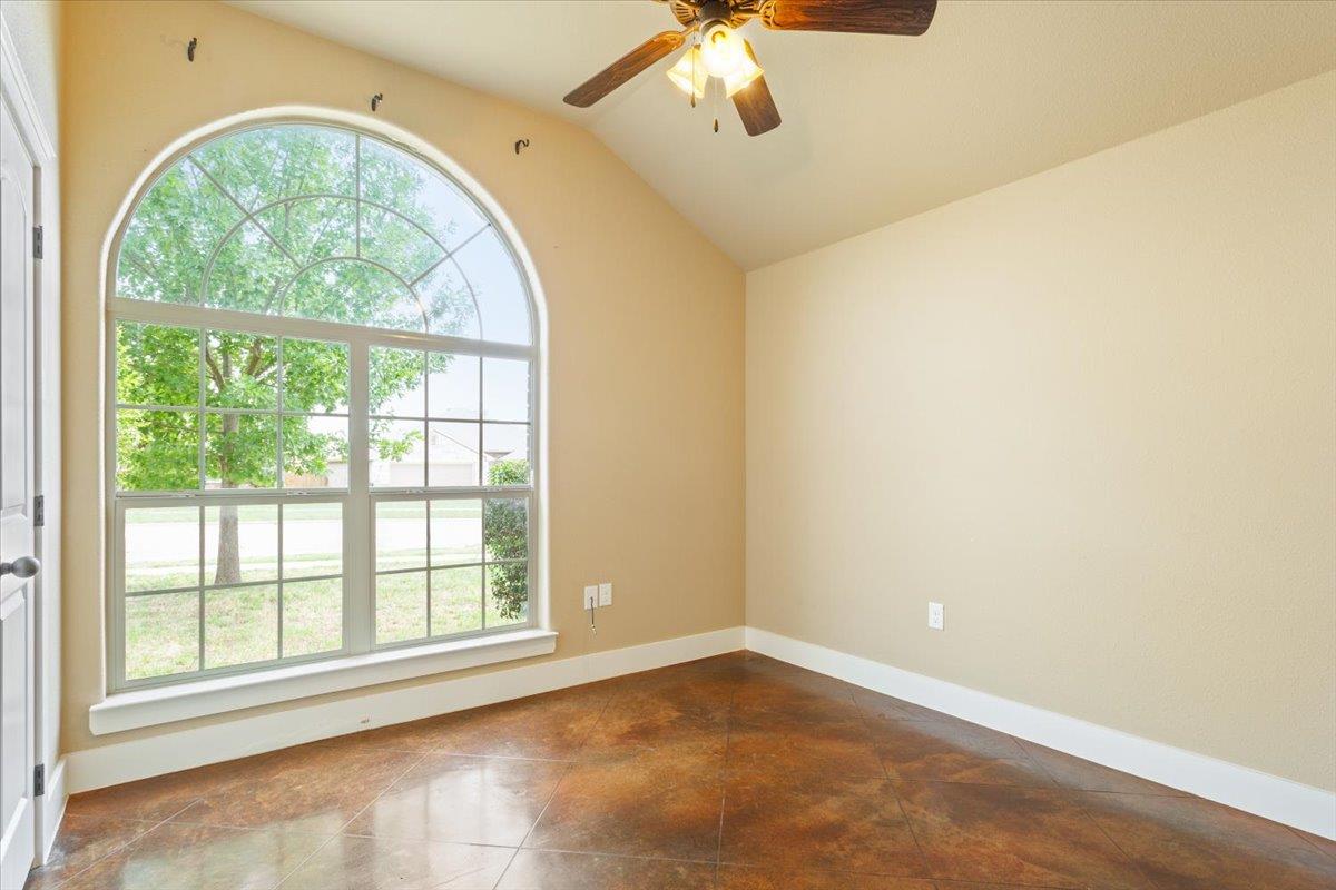 703 Cosper Creek Dr, Killeen, TX 76542