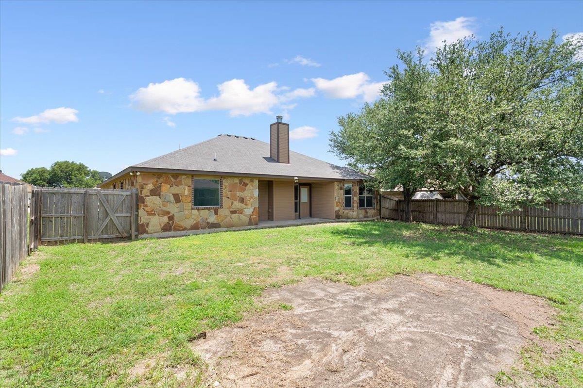 703 Cosper Creek Dr, Killeen, TX 76542