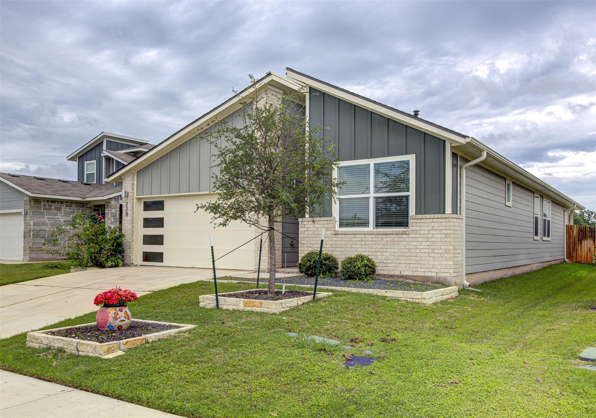 228 Tequilana Pass, Leander, TX 78641