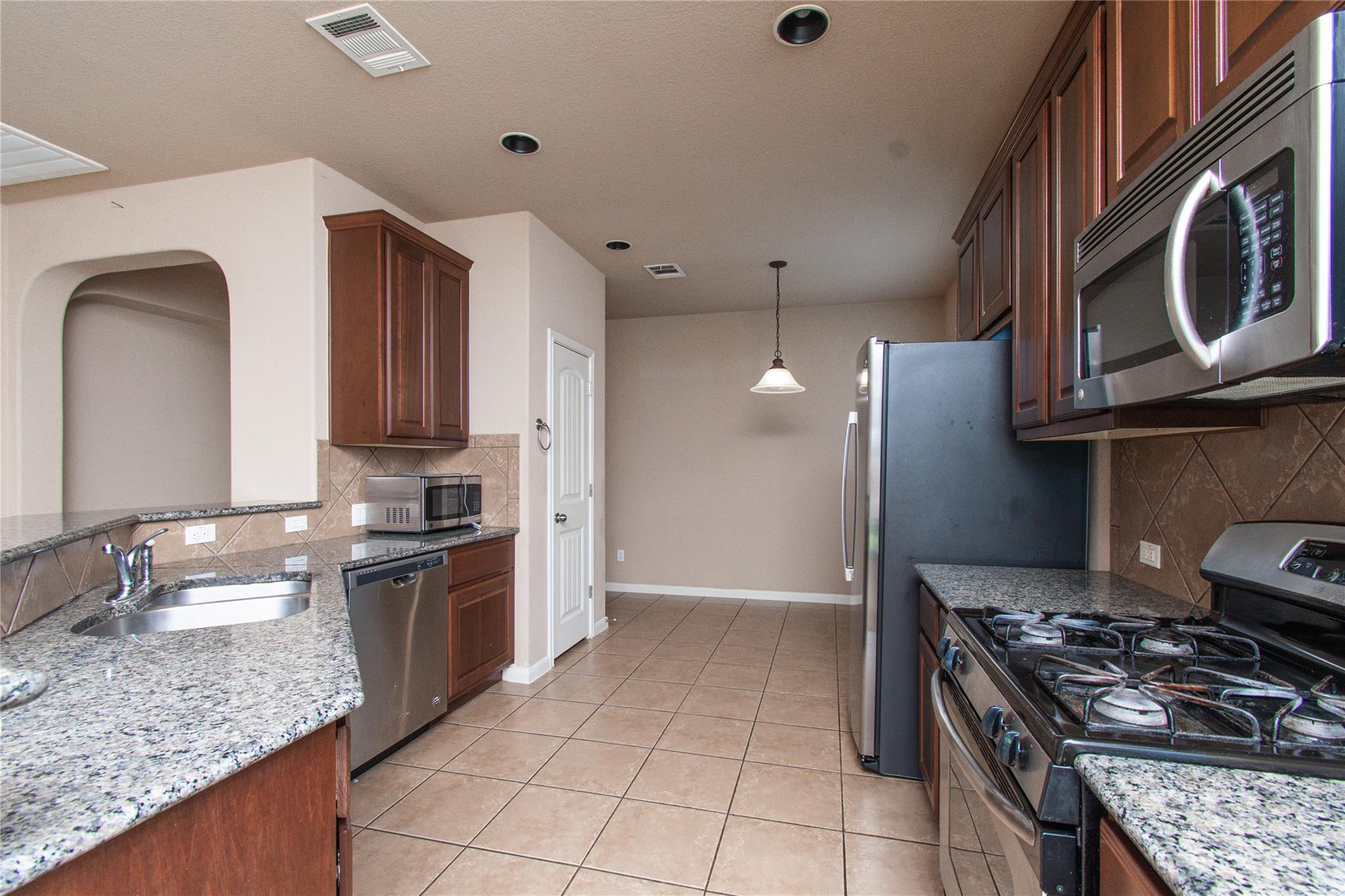 12612 Timber Heights Dr, Austin, TX 78754
