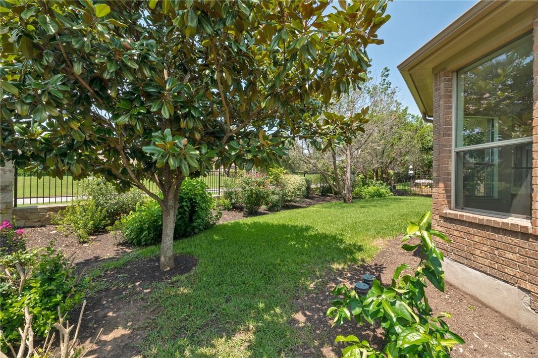 4609 Mont Blanc Dr, Bee Cave, TX 78738